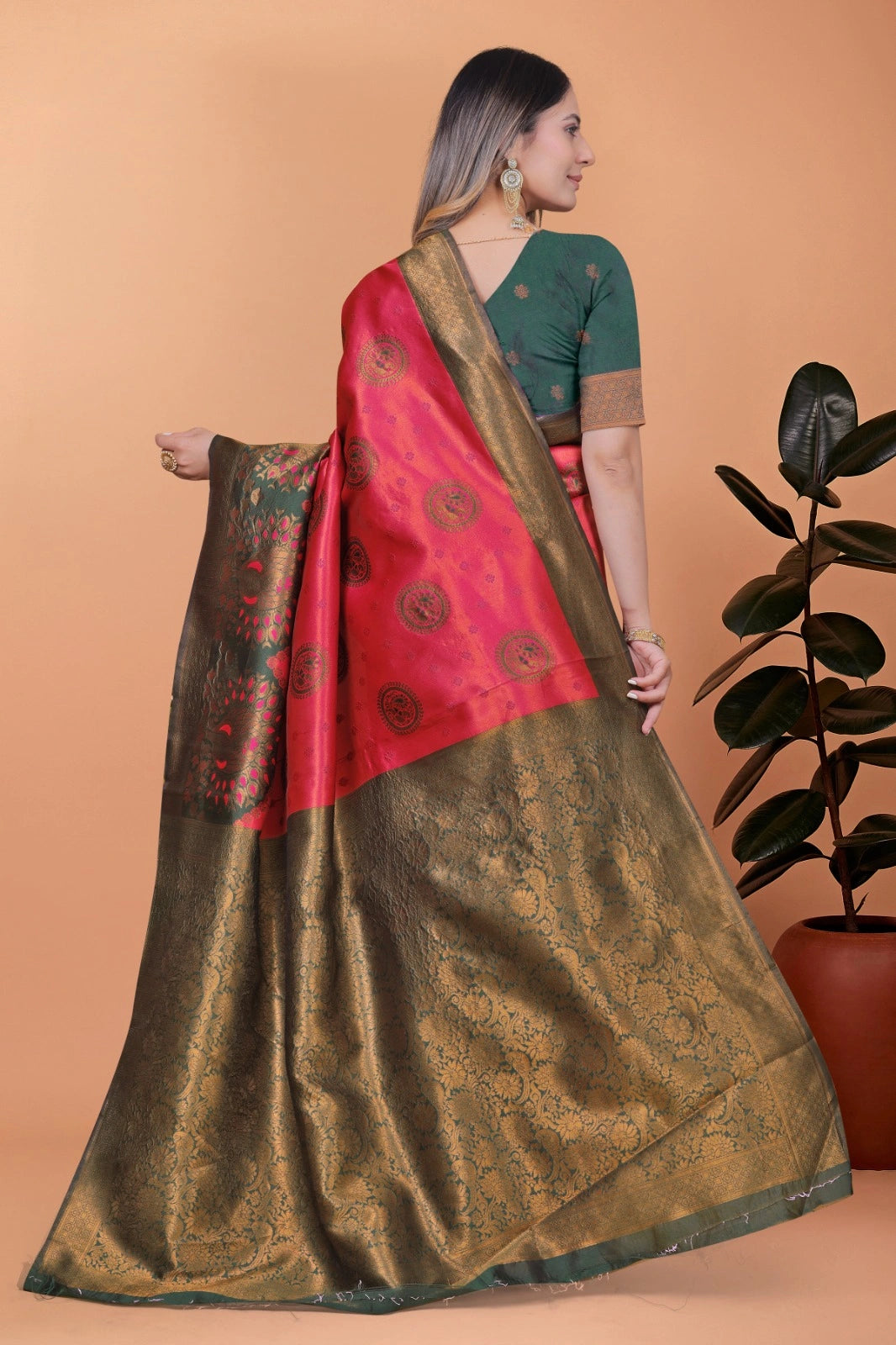 Dark Pink Zari Weaving Saree – 3/4 view – KS396