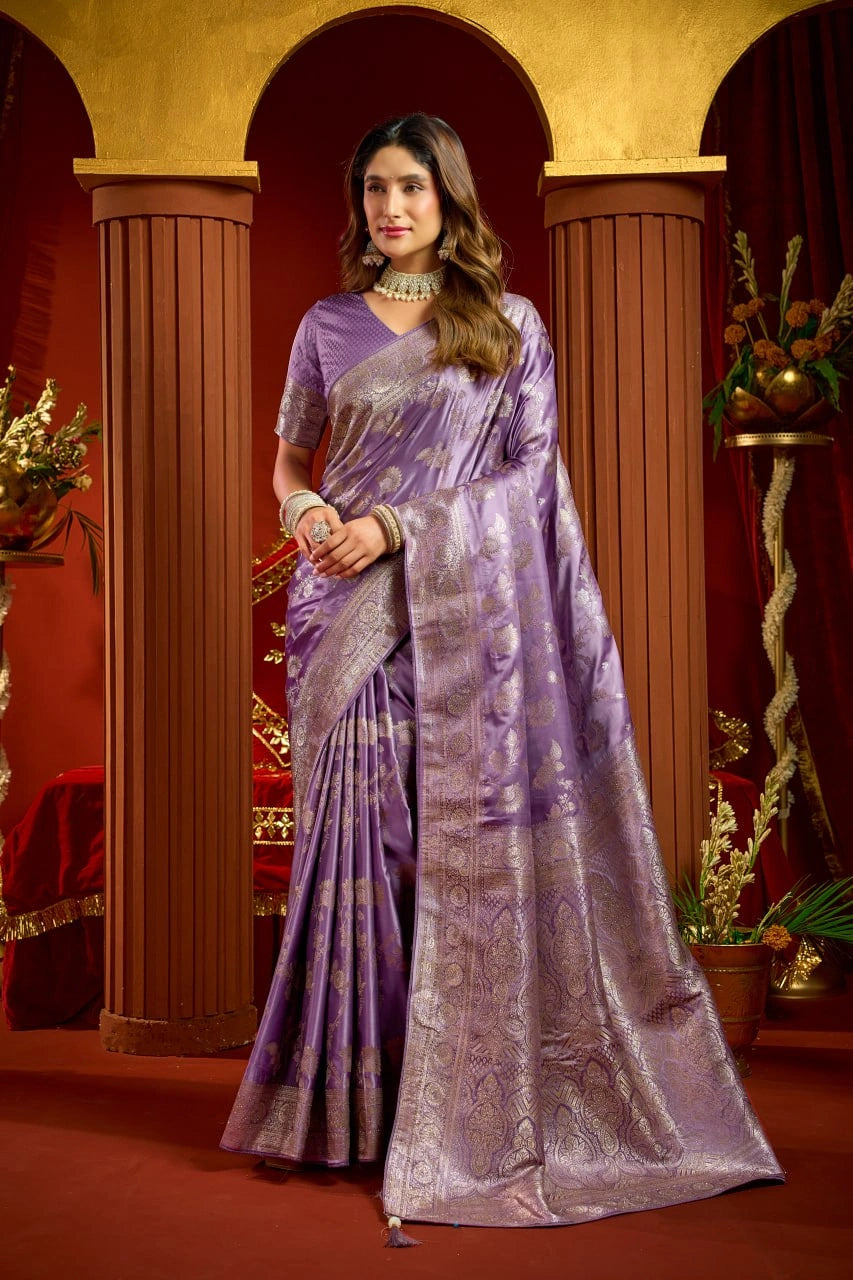 Lavender Satin Silk Blend Saree - Jacquard Weaving View 2