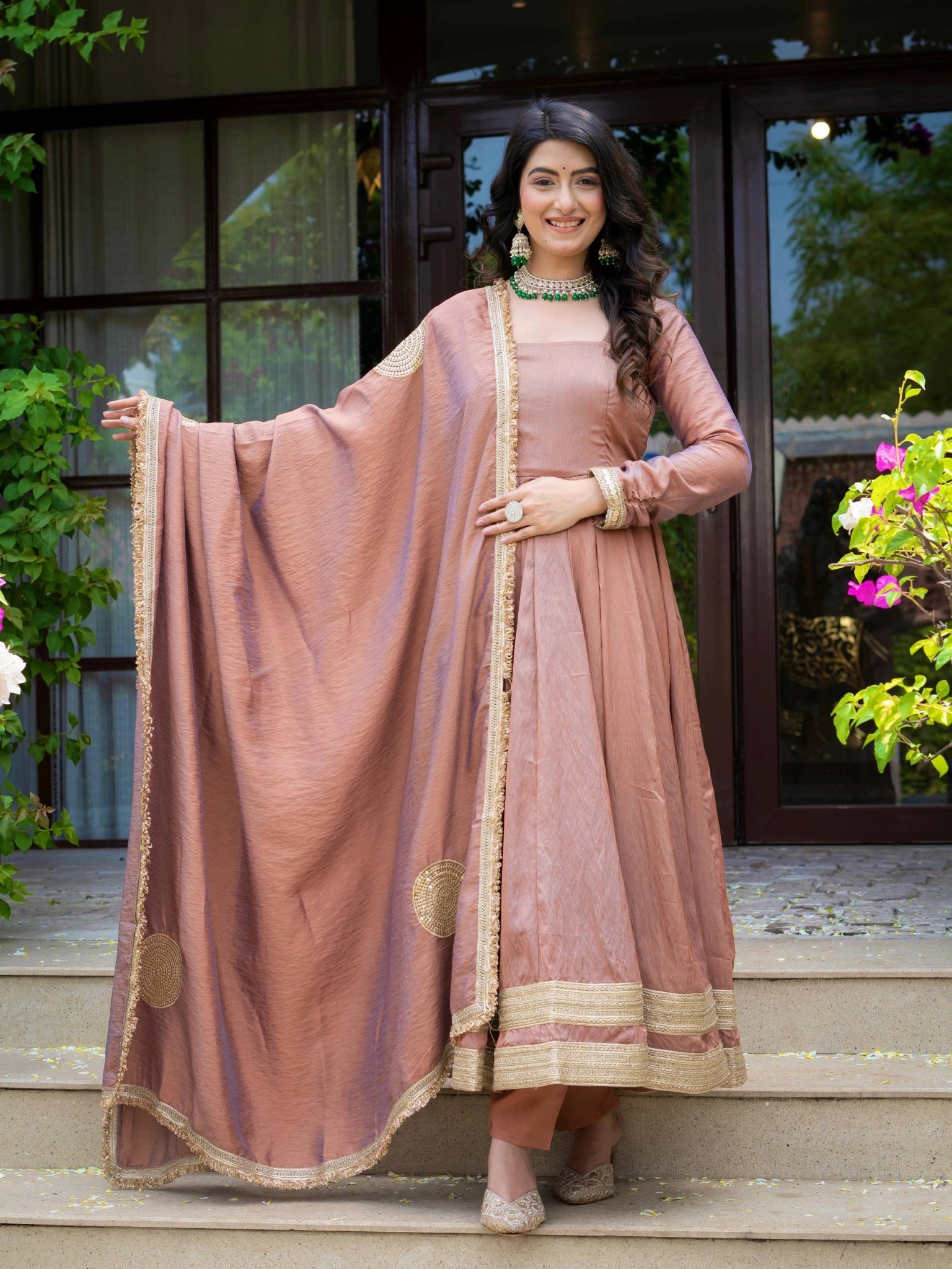 Dusty Rose Suit KU321 dupatta lace border