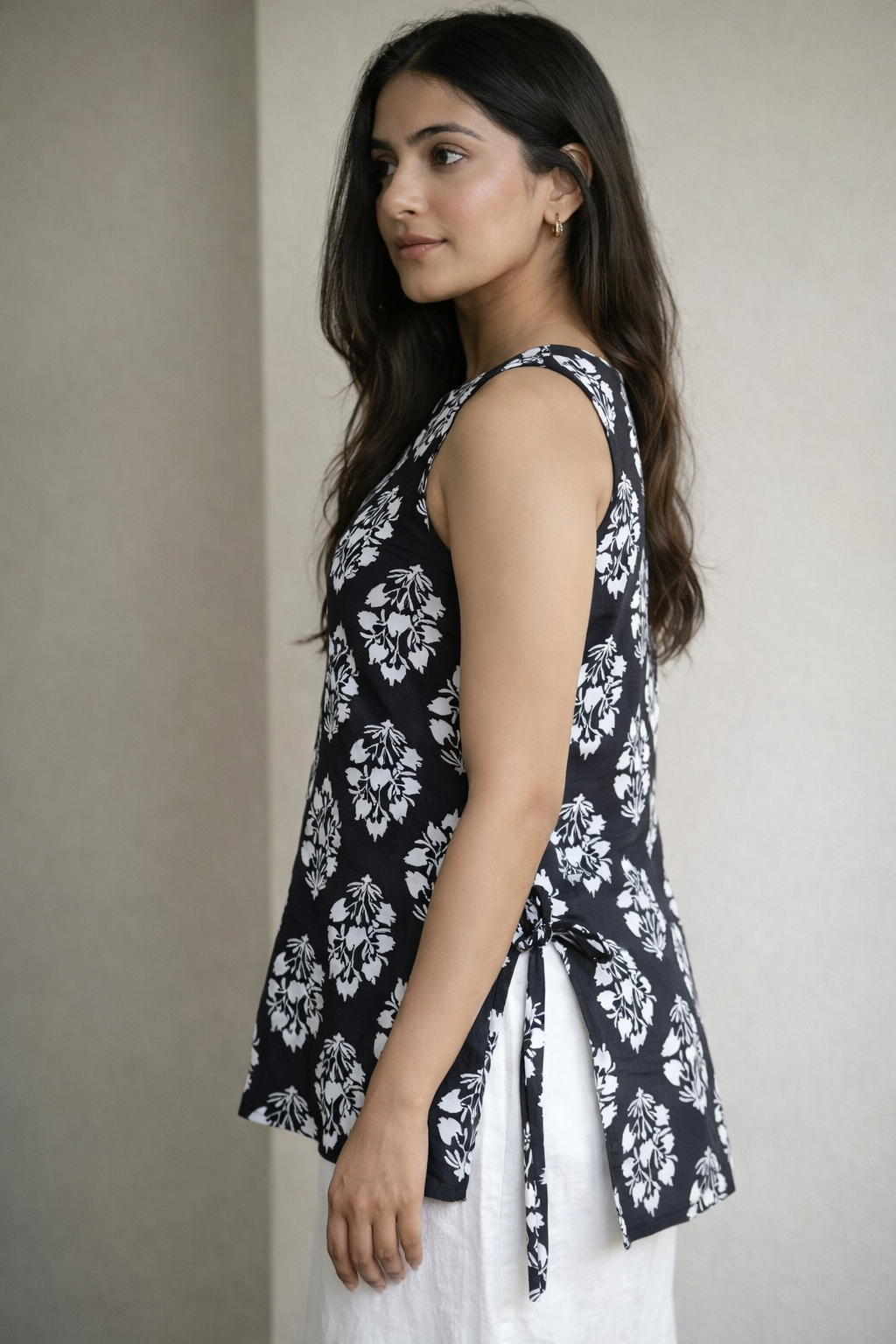 Shania Halter Neck Slit Short Kurti