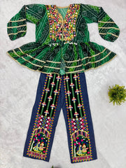 Green Bandhani Kediya Coord Set embroidered jeans close up Kalyanja KC20