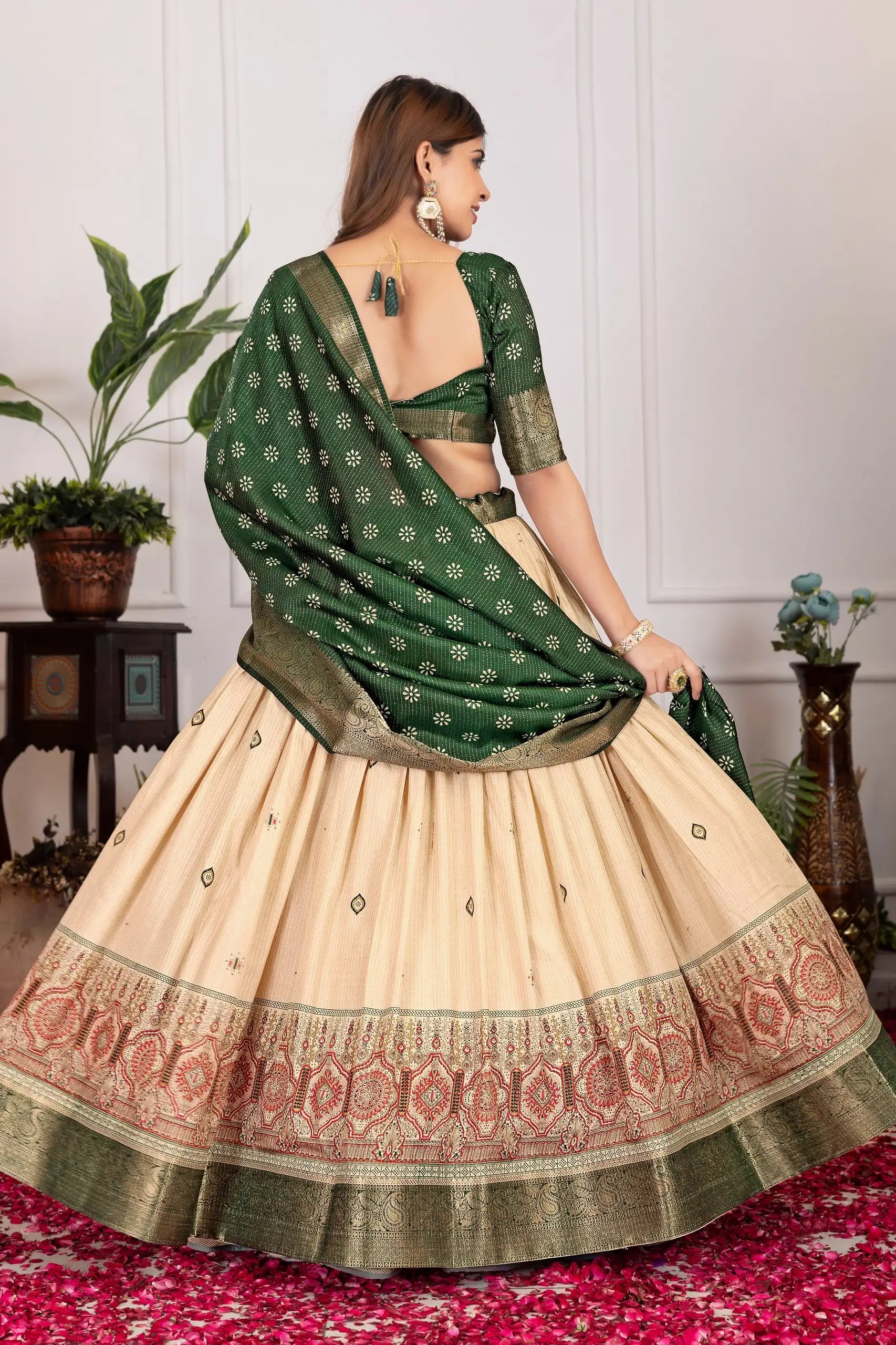 Green Lehenga open dori back choli detail – Kalyanja KL162