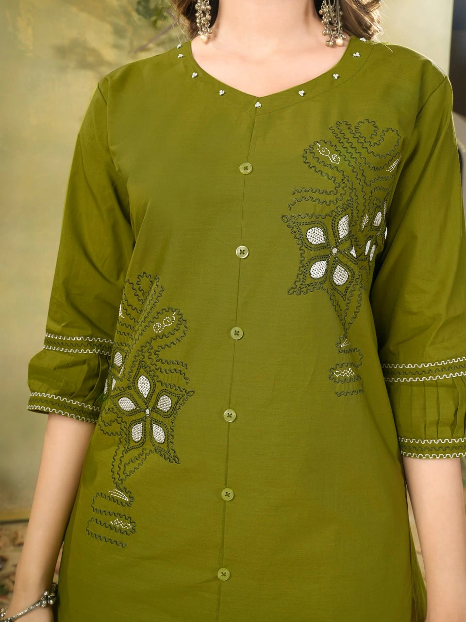 Green Multi Thread Embroidered Coord Set – Both Embroidery Motifs Front – KC11