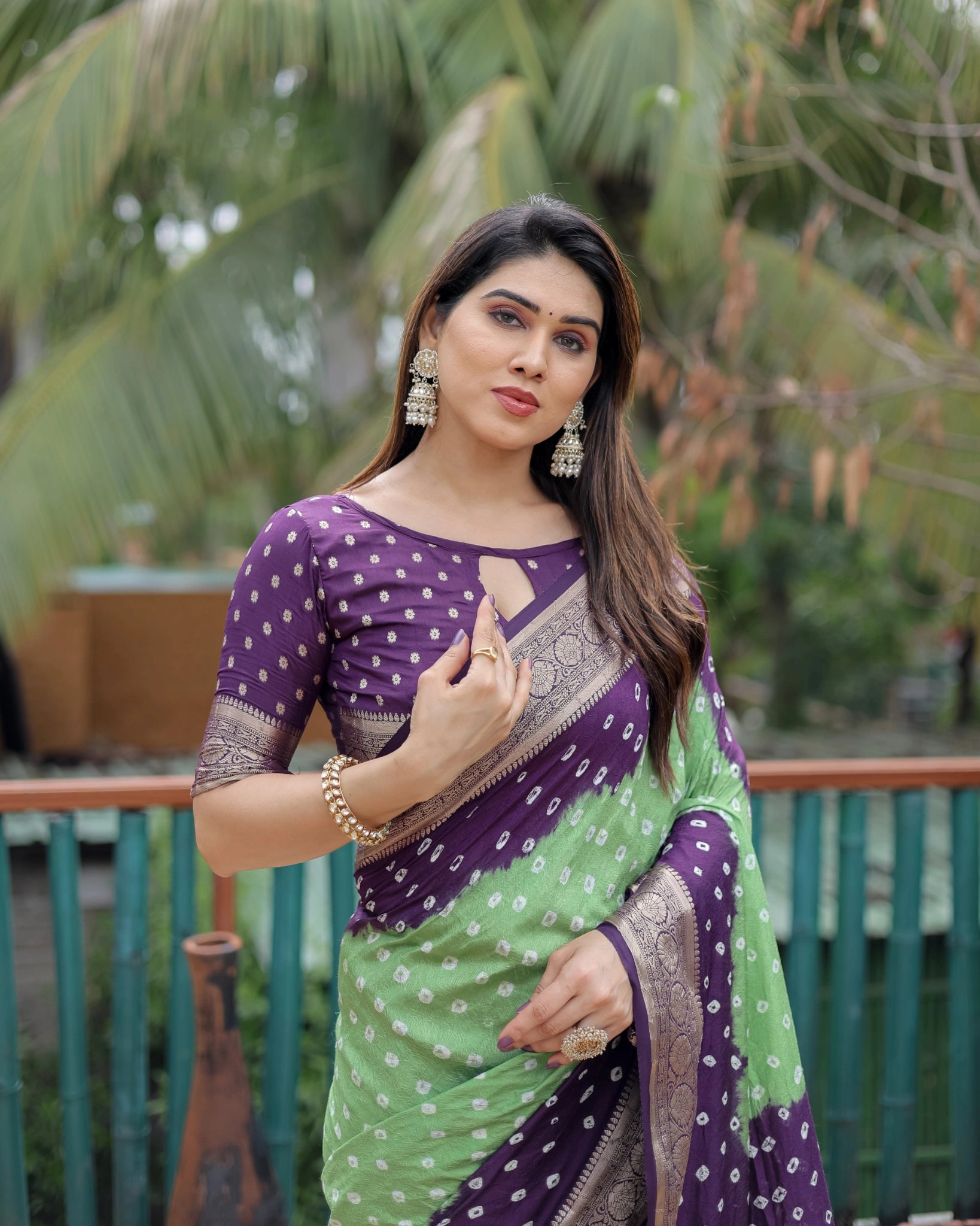 Green Paithani Saree Bandhani Dola Silk Blend – Drape View