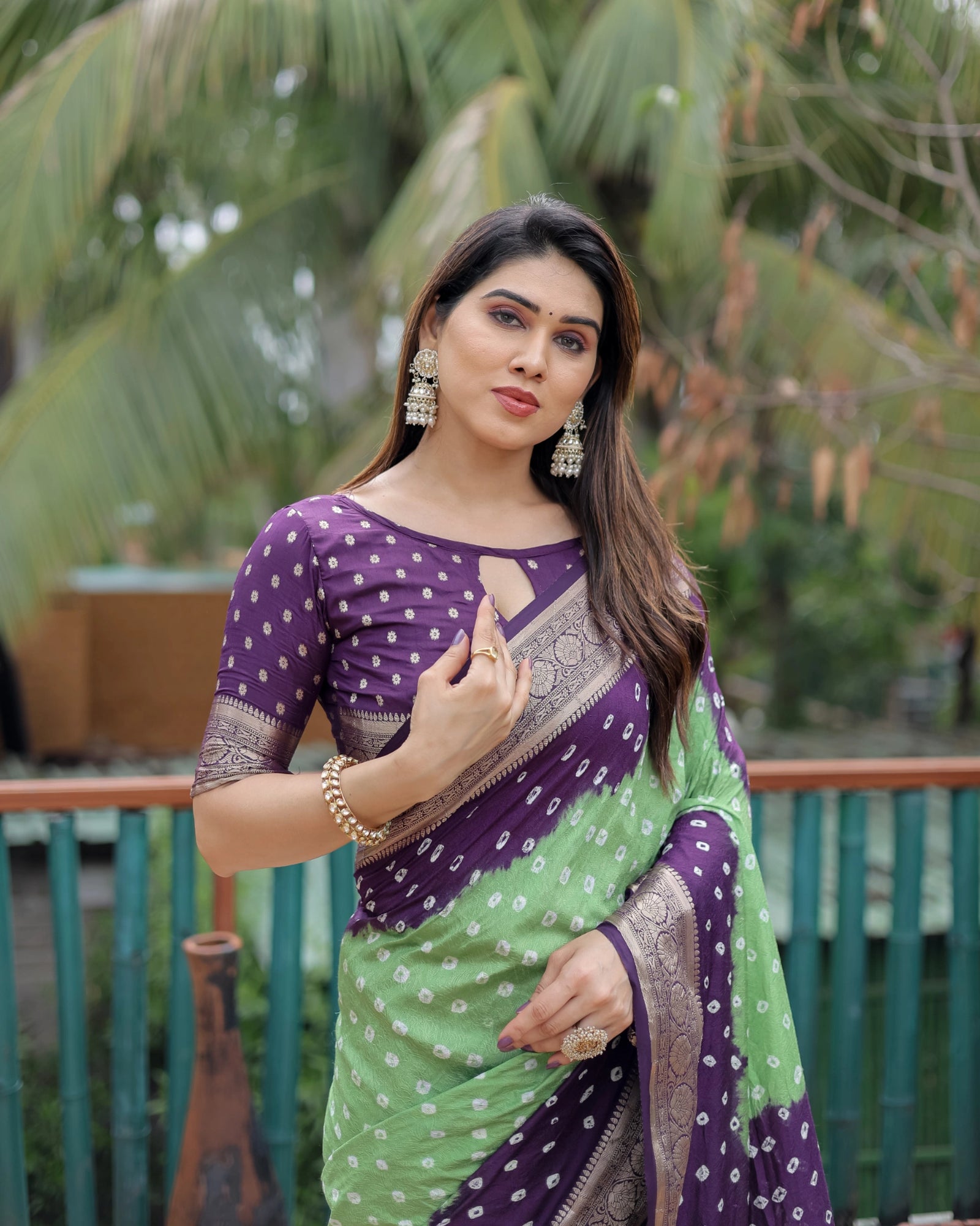 Green Paithani Saree Bandhani Dola Silk Blend – Drape View