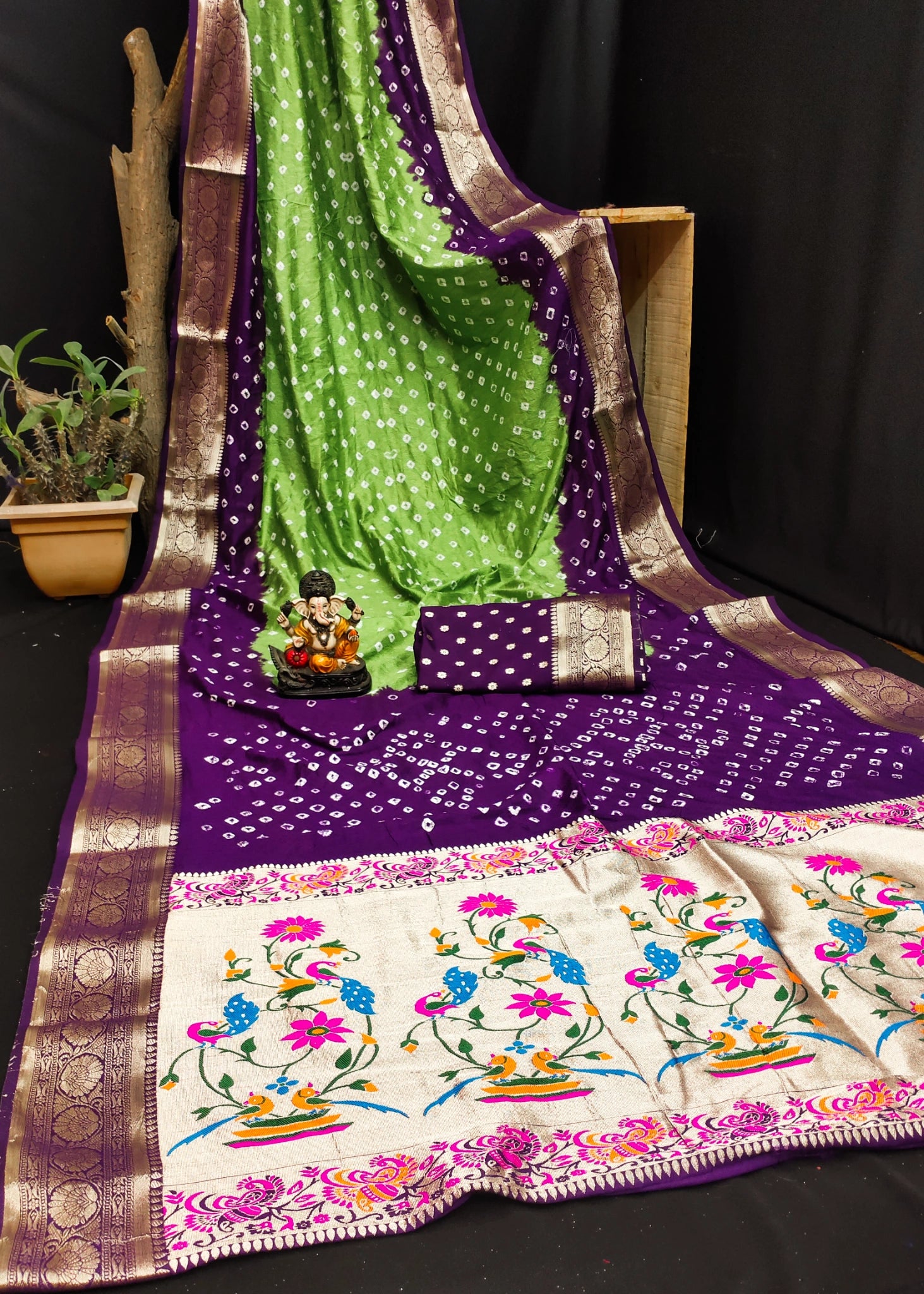 Green Paithani Weaving Saree KS387 – Flat Lay
