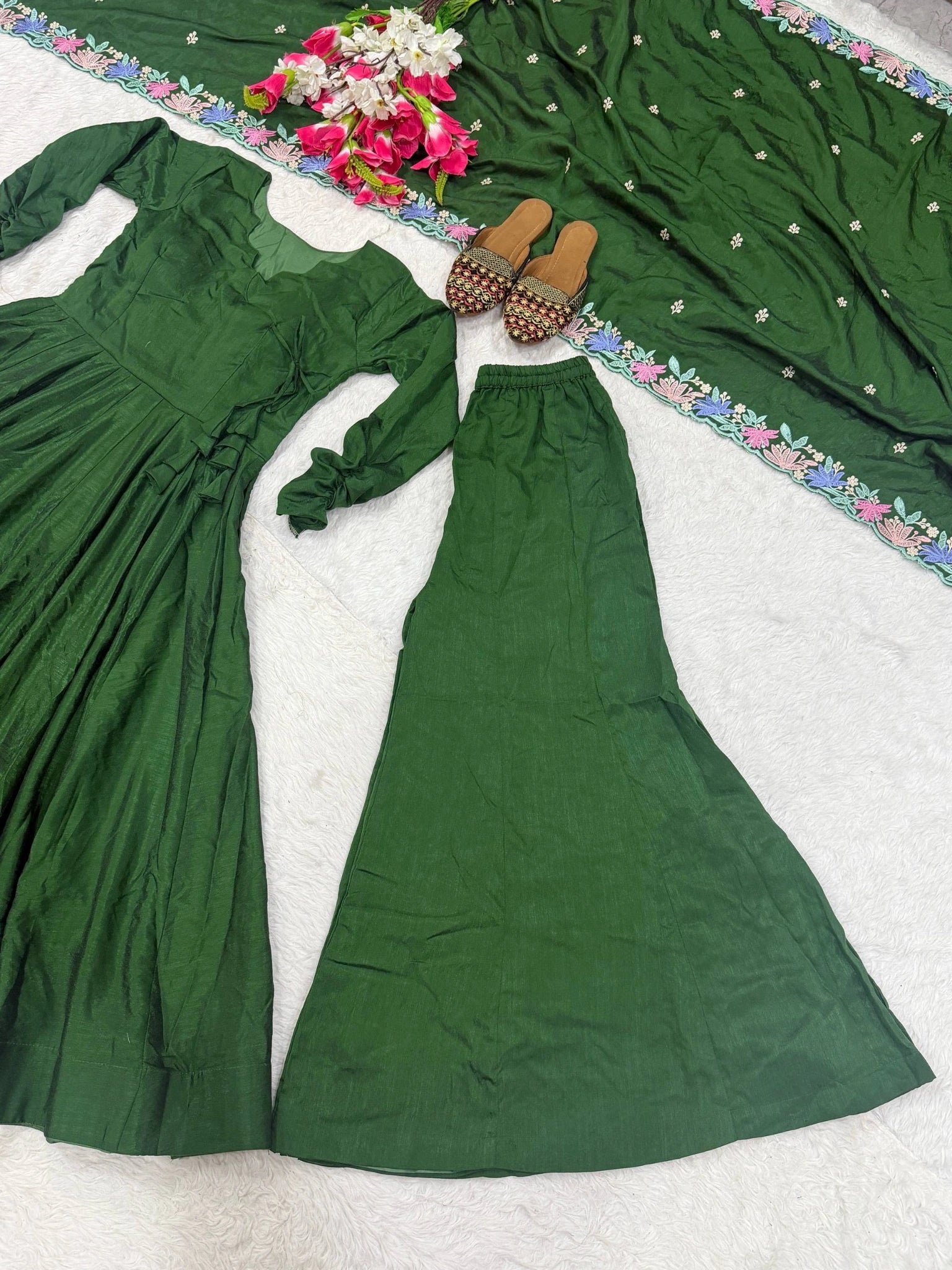 Green Suit KU319 palazzo and dupatta flat lay