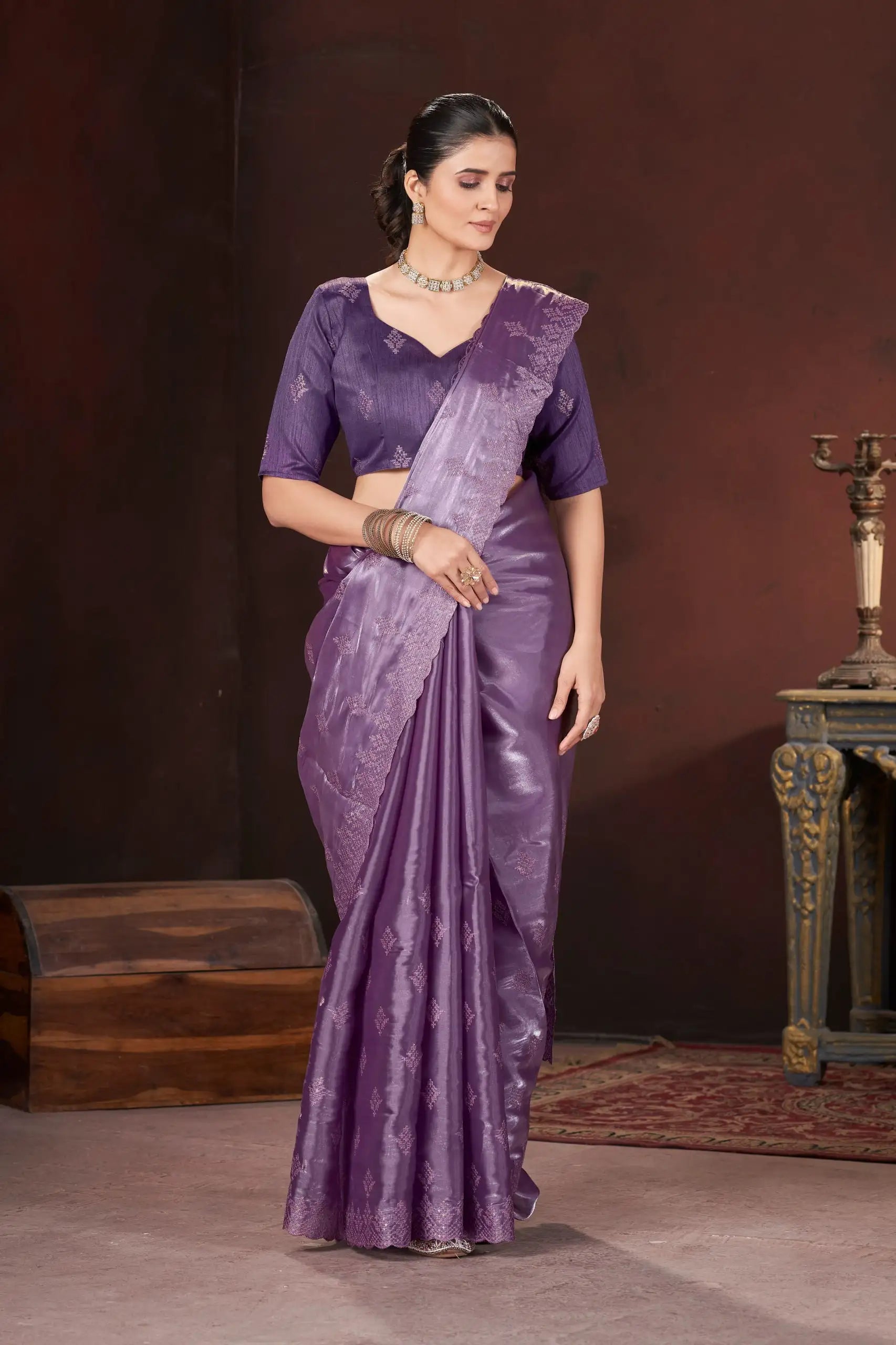 Lavender Saree border cut-work detail – KS377