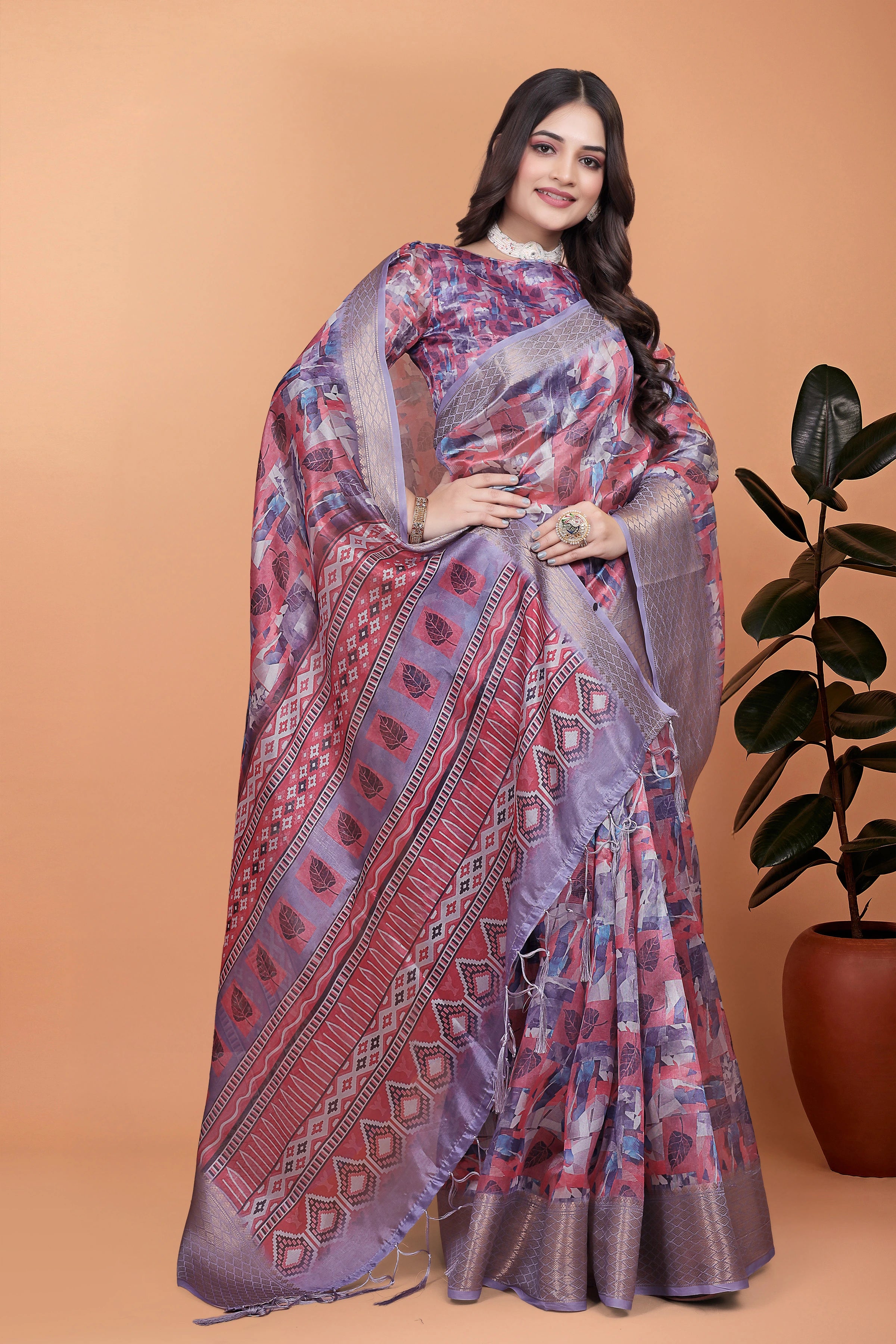Lavender Zari Weaving Saree – Full Drape Front View KS368