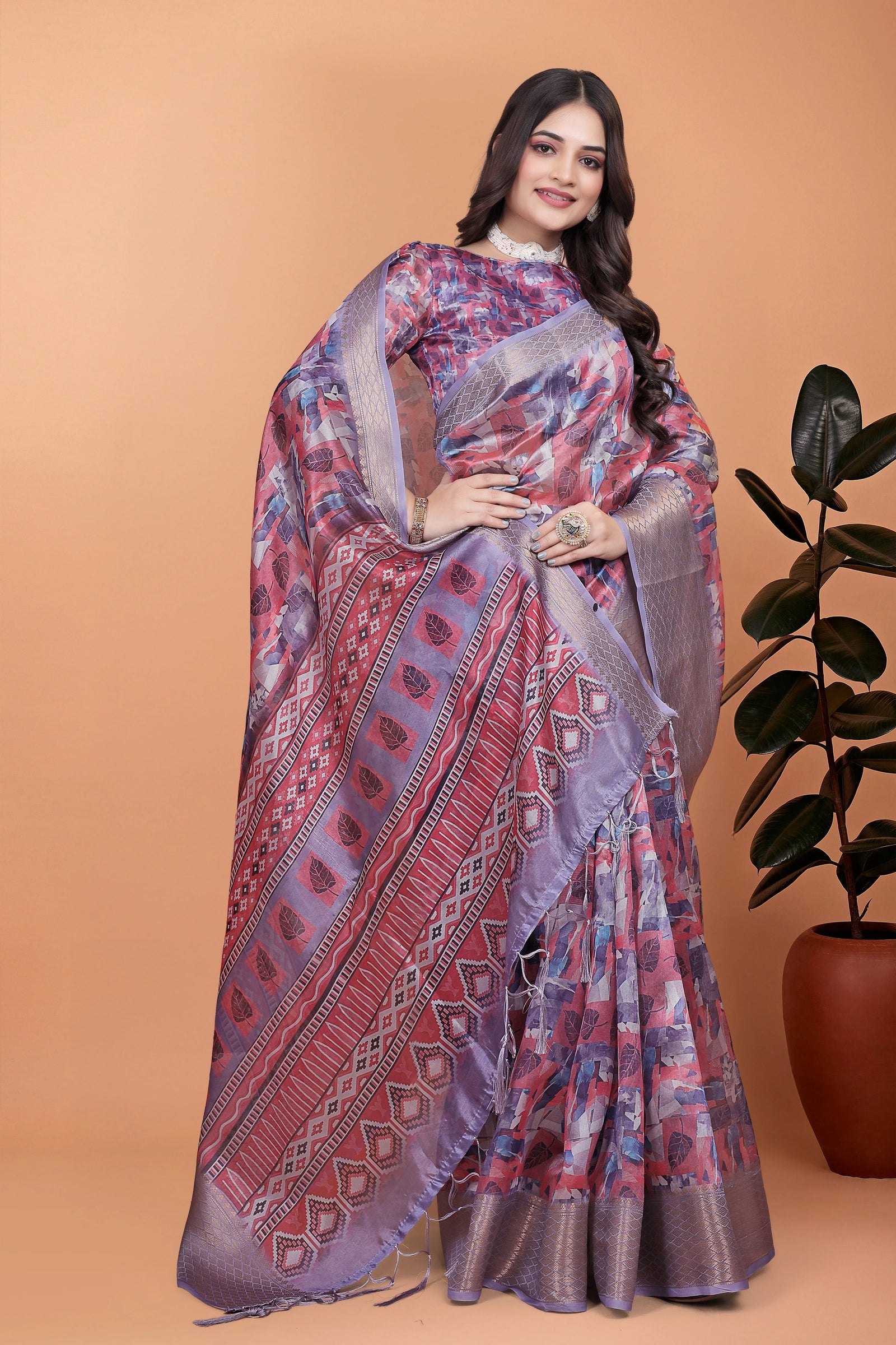 Lavender Zari Weaving Saree – Full Drape Front View KS368
