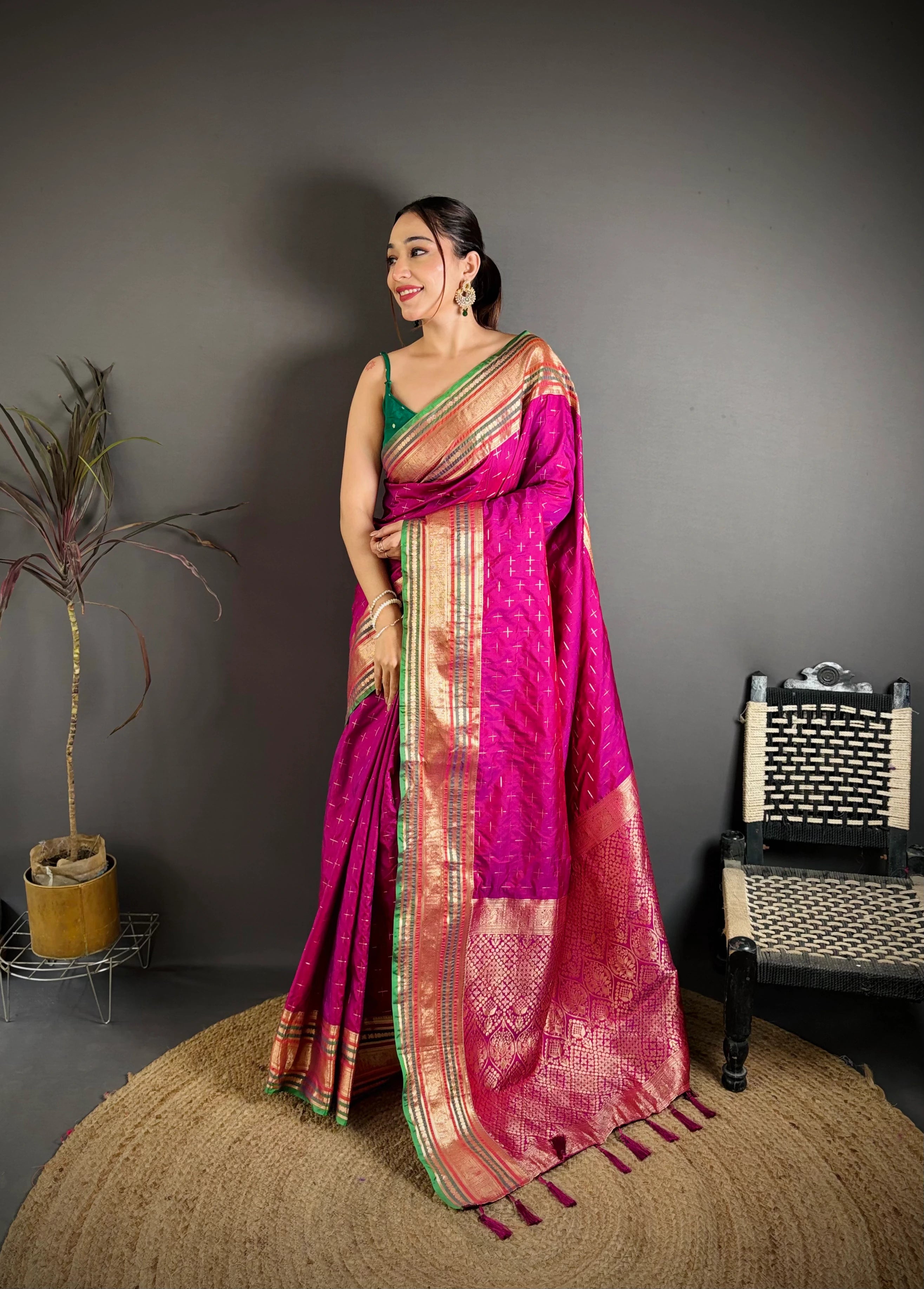 Magenta Zari Weaving Saree full front drape – KS373