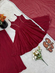Maroon Jharkhand Work Suit KU257 lace border dupatta detail flat
