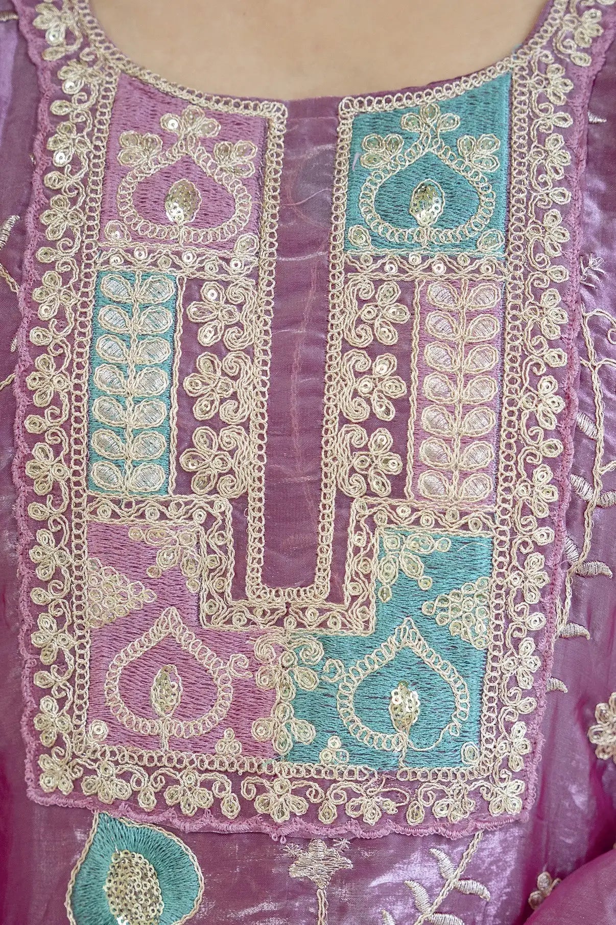 Mauve Sequins Embroidered Suit KU253 neckline yoke embroidery detail