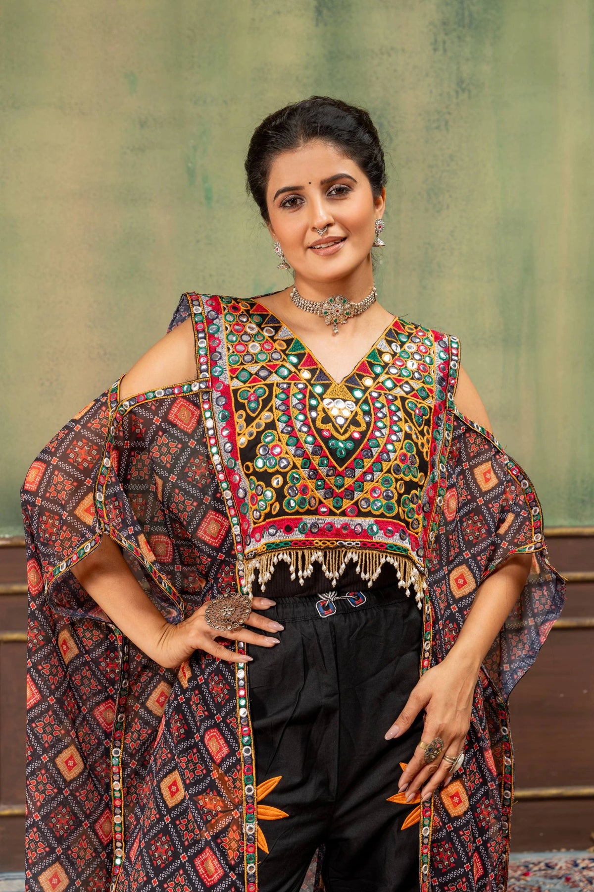 Kutchi Mirror Embroidered Kaftan V-Neck Close Up Model Kalyanja KC18