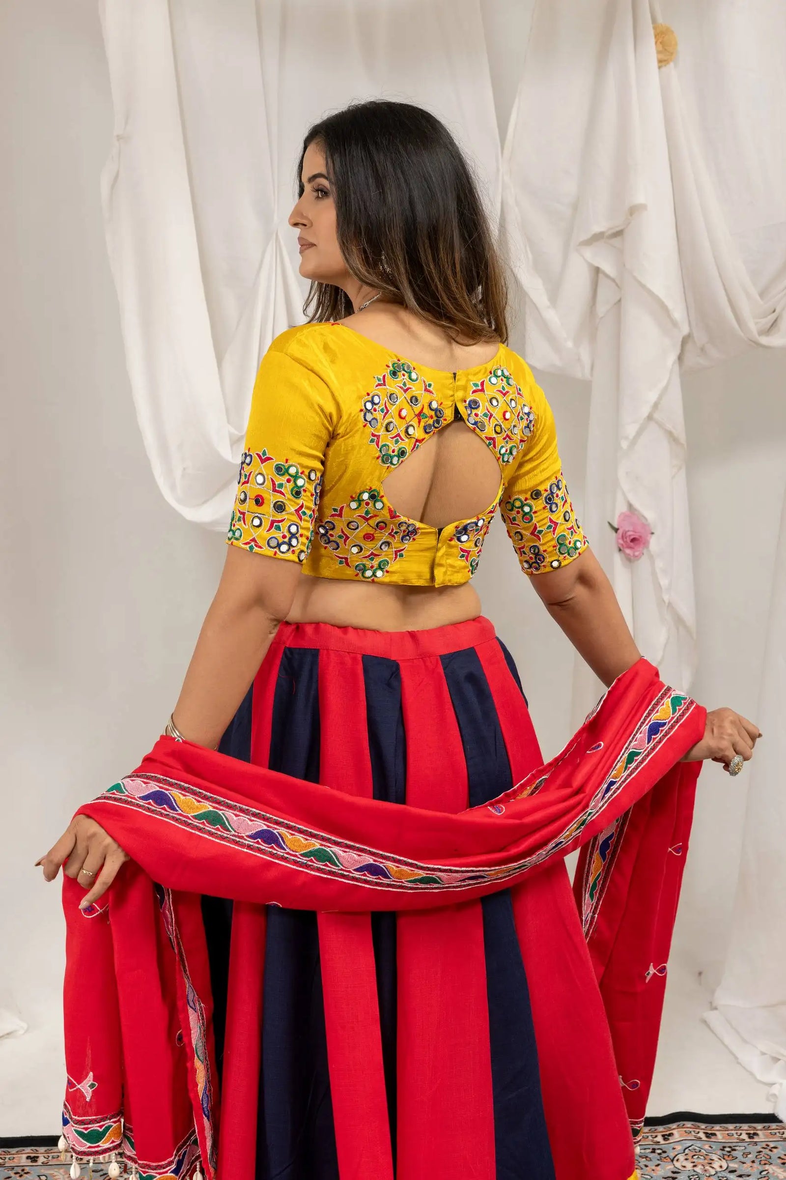 Embroidered Mirror Work choli back open cutout detail – Kalyanja KL163