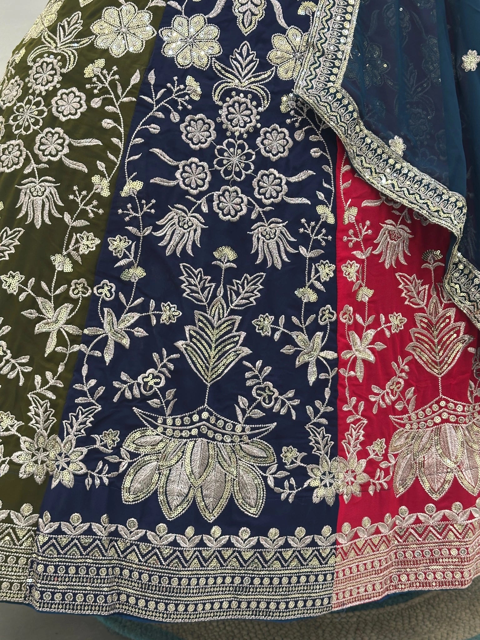 Heavy Zari Embroidered Sequins Lehenga Full Set - Kalyanja KL195