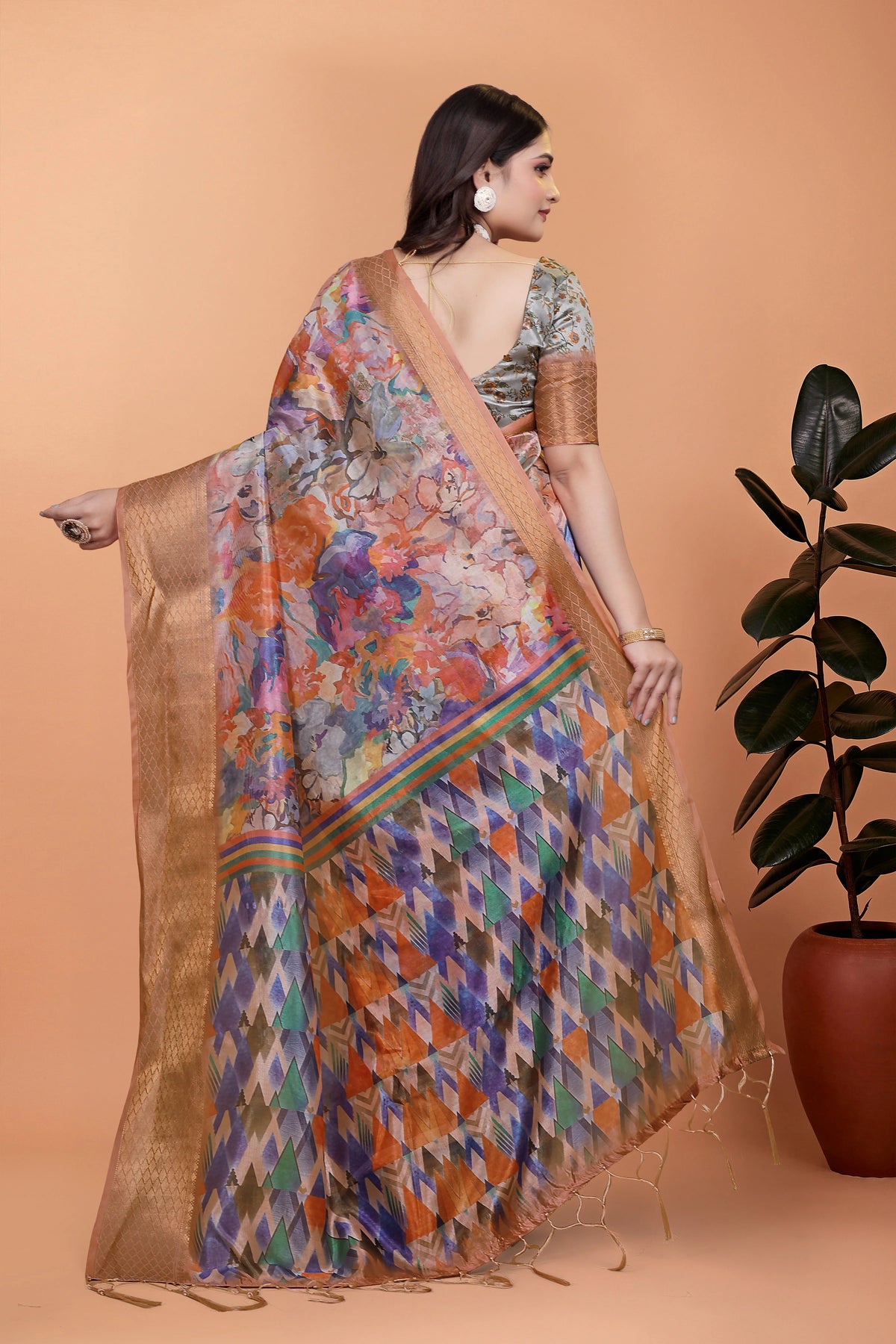 Multicolor Zari Weaving Saree back view showing printed pallu – Kalyanja KS354