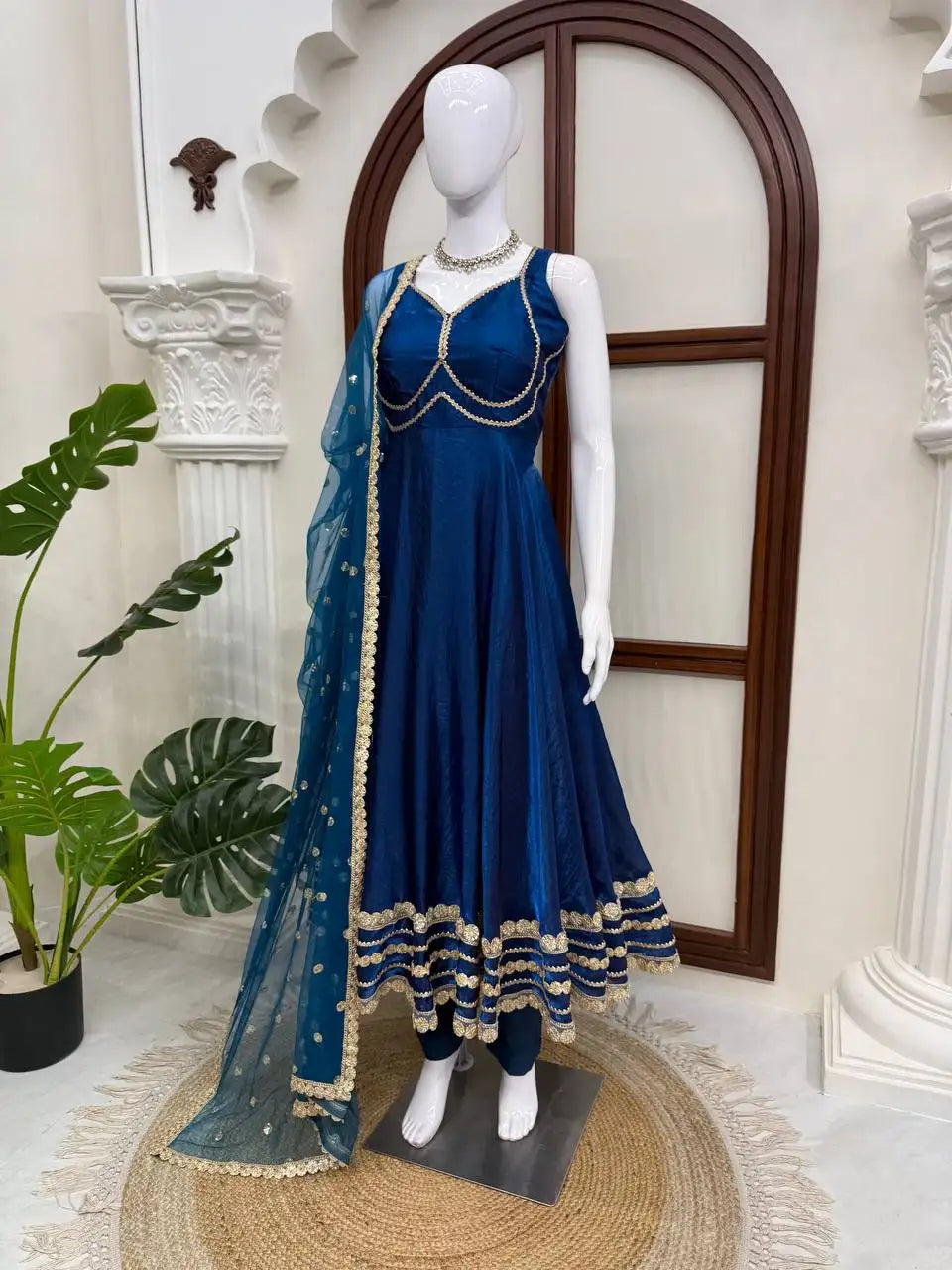 Navy Blue Anarkali Suit Neckline Bodice Detail Shot – KU260