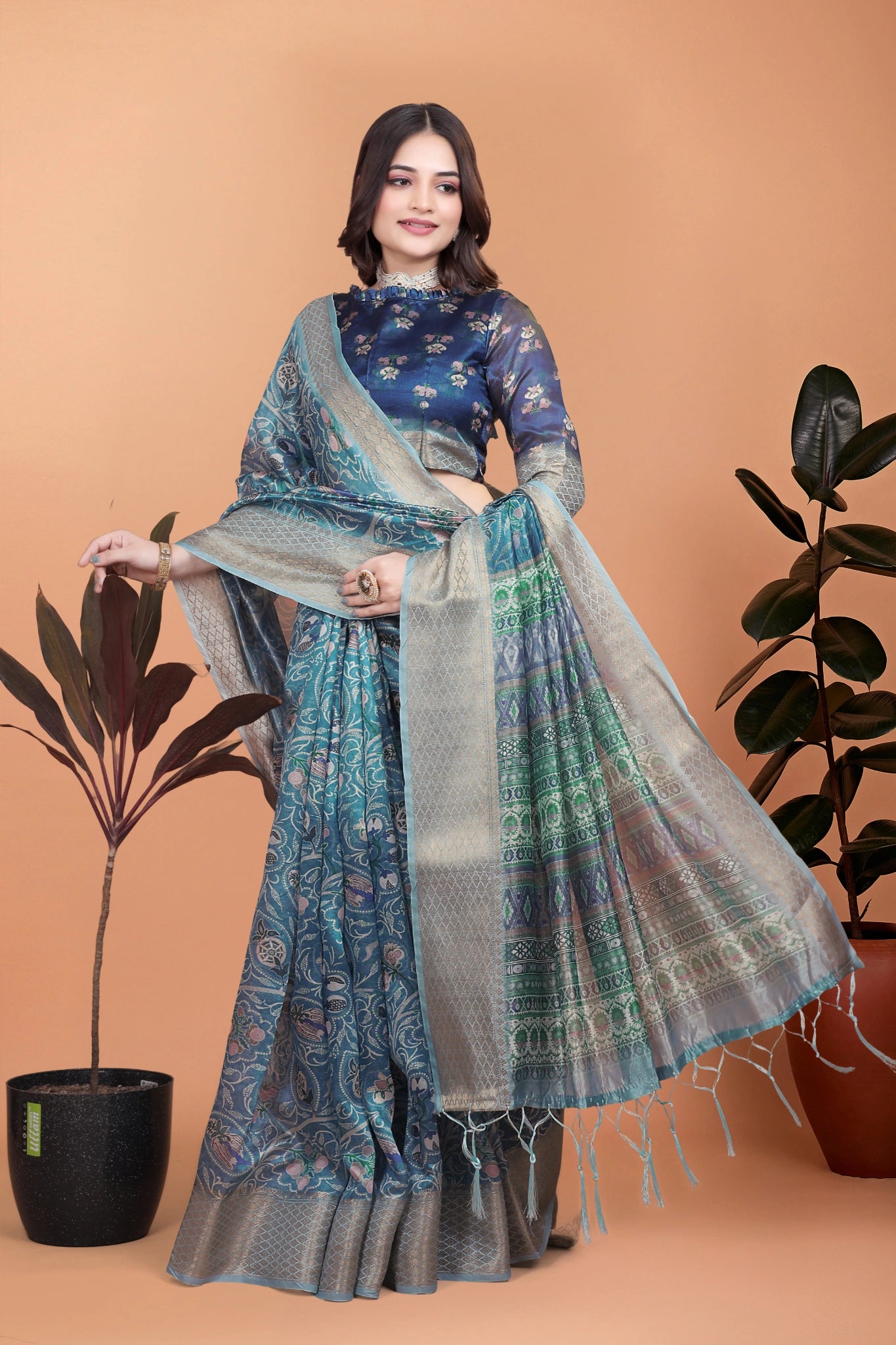 Navy Blue Zari Weaving Saree Full Length Pallu Spread Kalyanja KS384