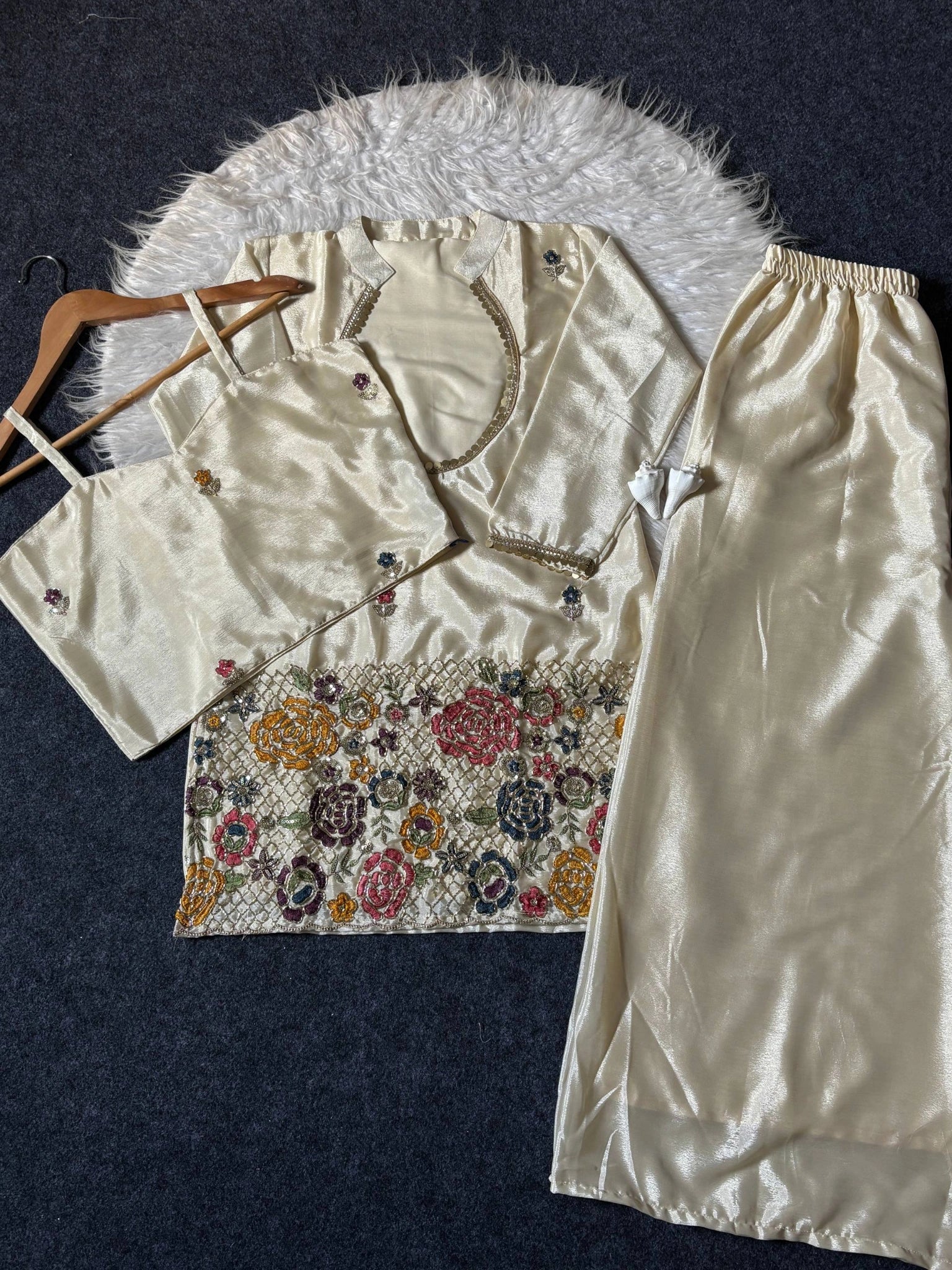 Off White Embroidered Beads and Kardana Work Suit complete set with inner top