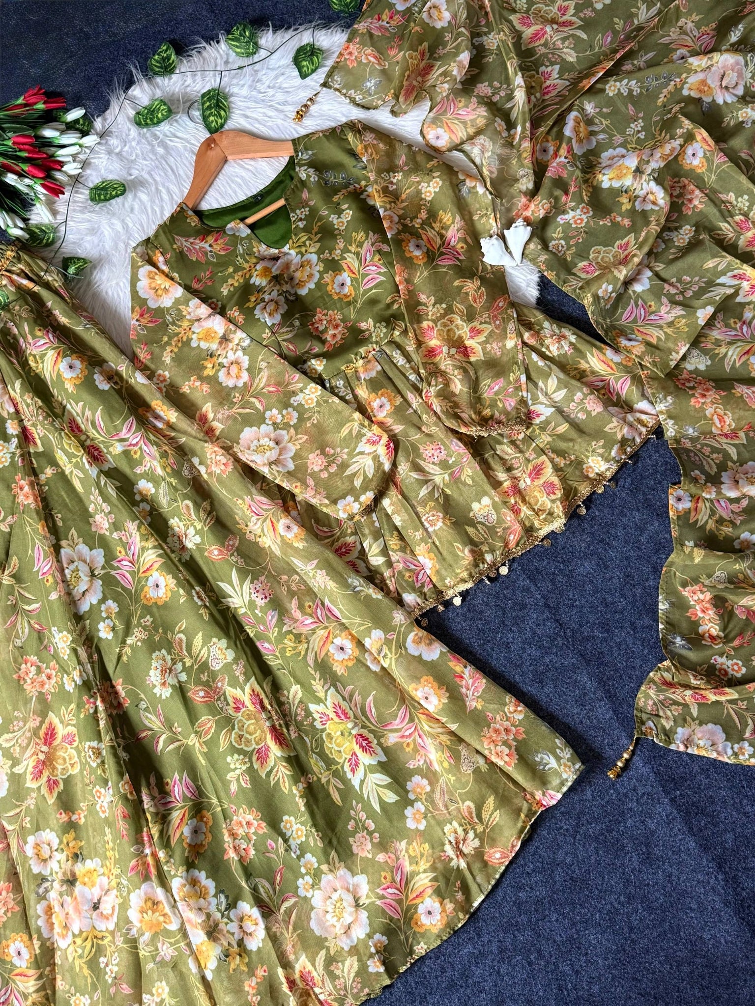 Olive Green Digital Floral Print Suit printed fabric detail