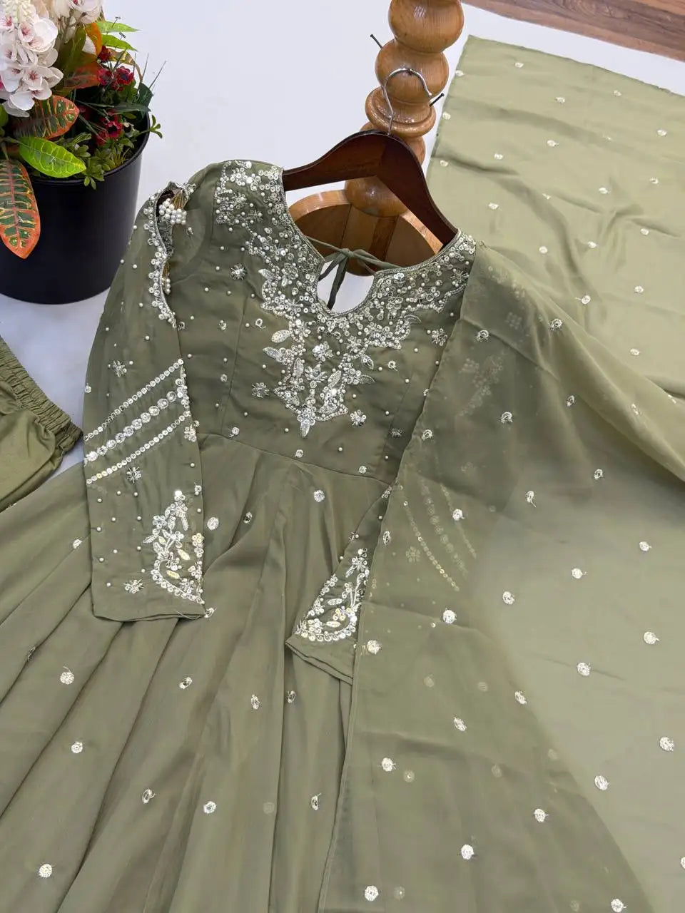 Olive Green Suit Neckline Sequins Pearl Embroidery Close-Up Detail – KU246