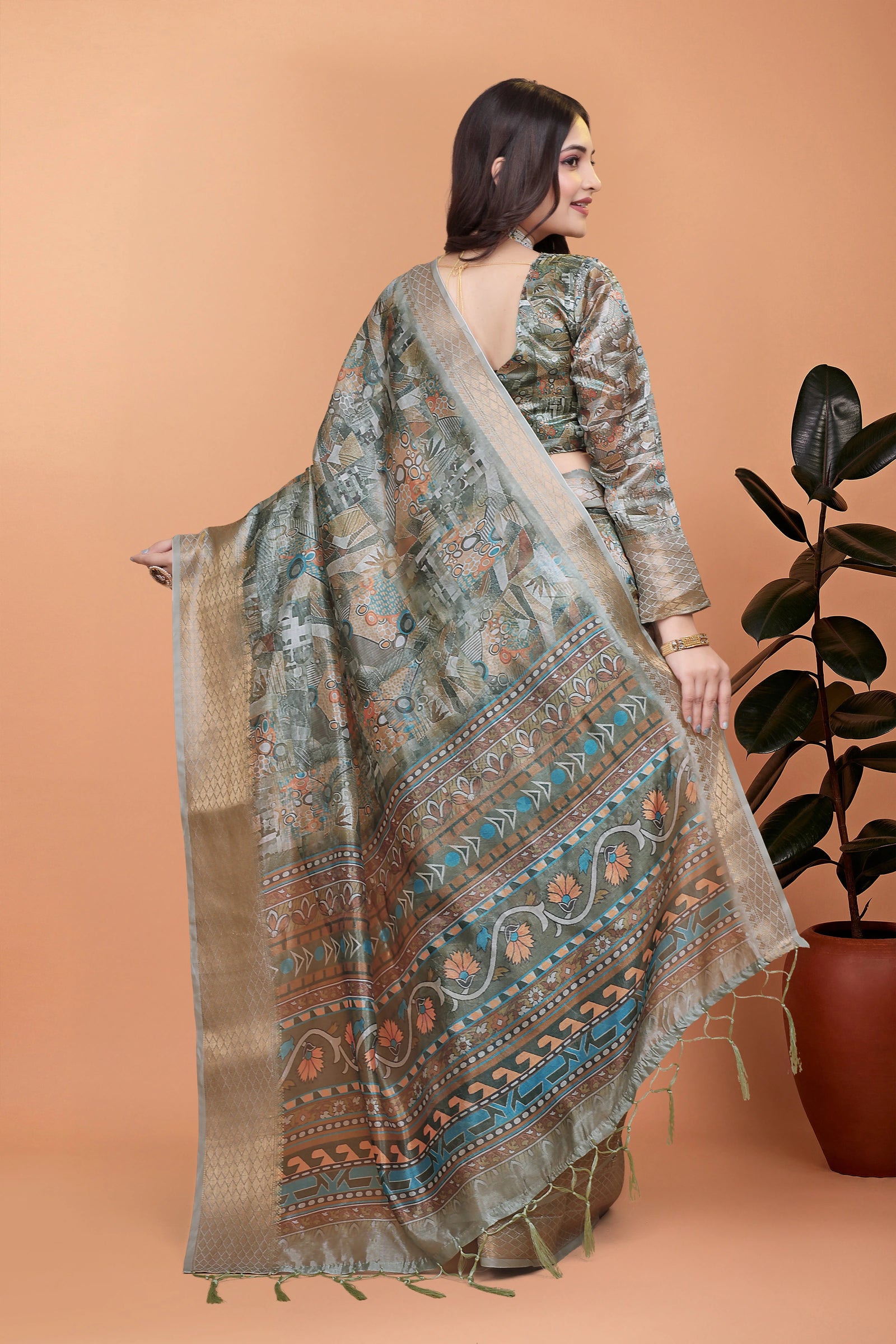 Olive Green Zari Weaving Saree – Portrait Close Up KS370