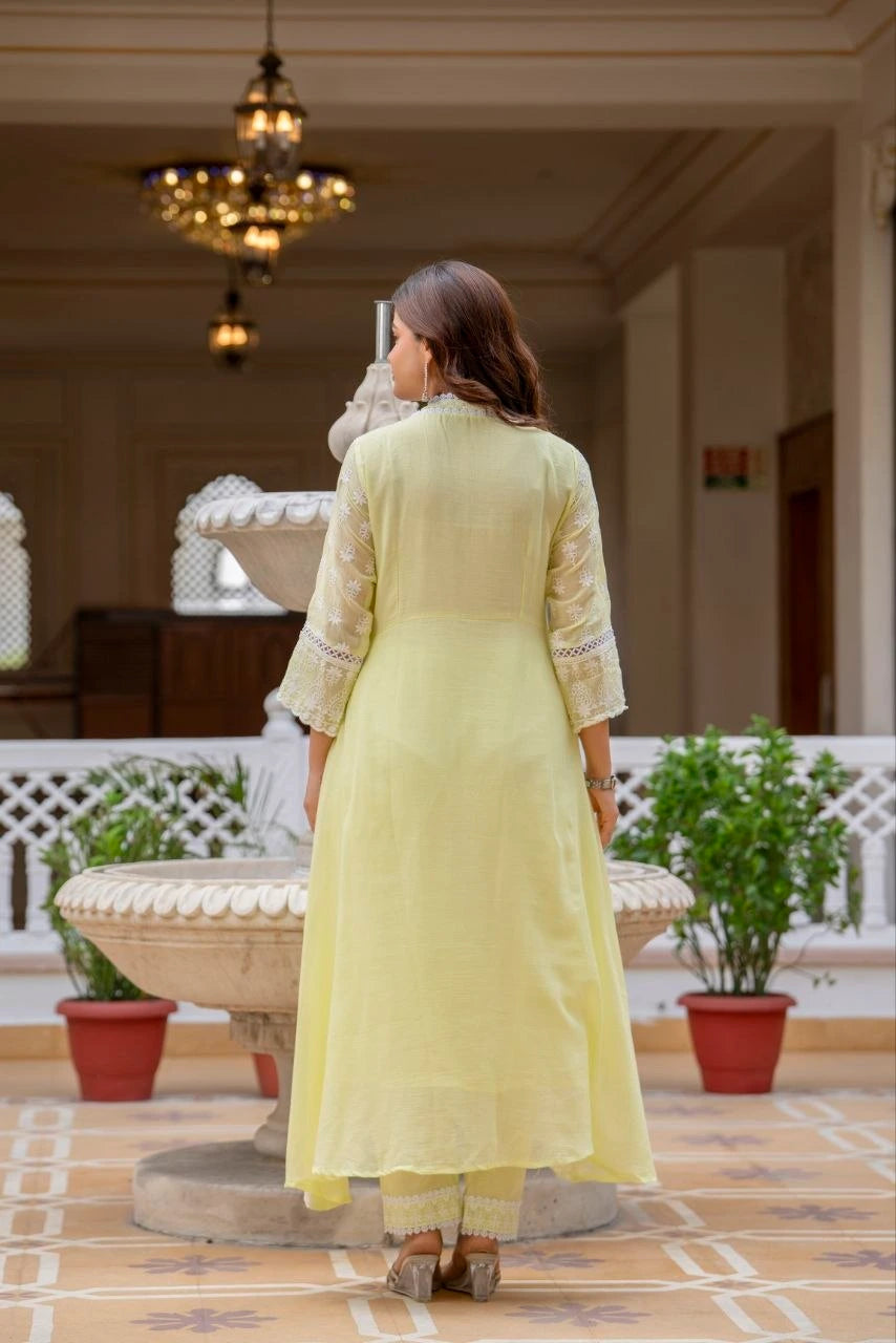 Pale Yellow Mul Cotton Suit Full Back View Outdoor Setting – KU261