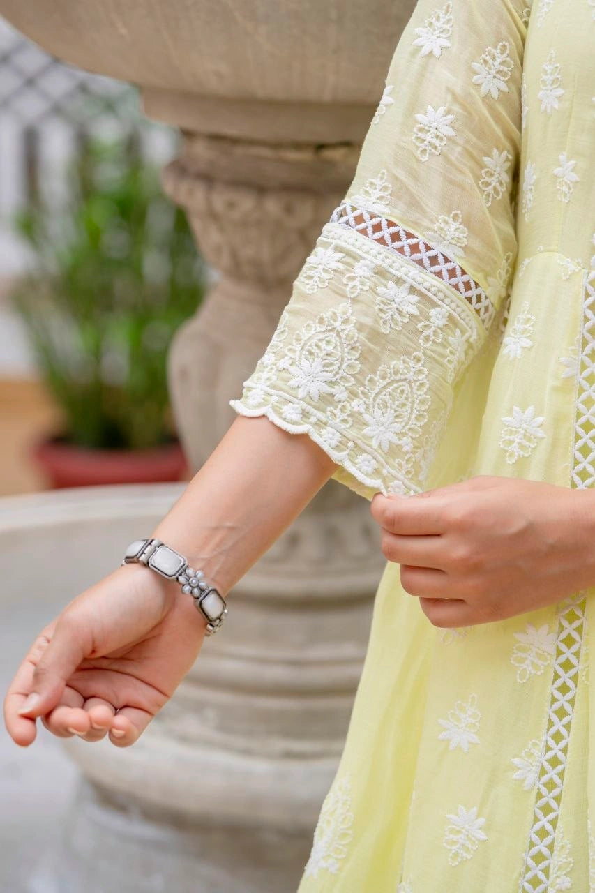 Pale Yellow Lakhnowi Suit Sleeve Embroidery Detail KU270 Kalyanja