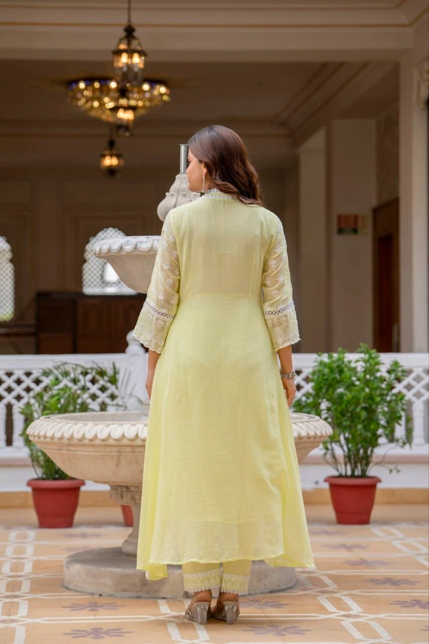 Pale Yellow Lakhnowi Suit Dupatta View KU270 Kalyanja
