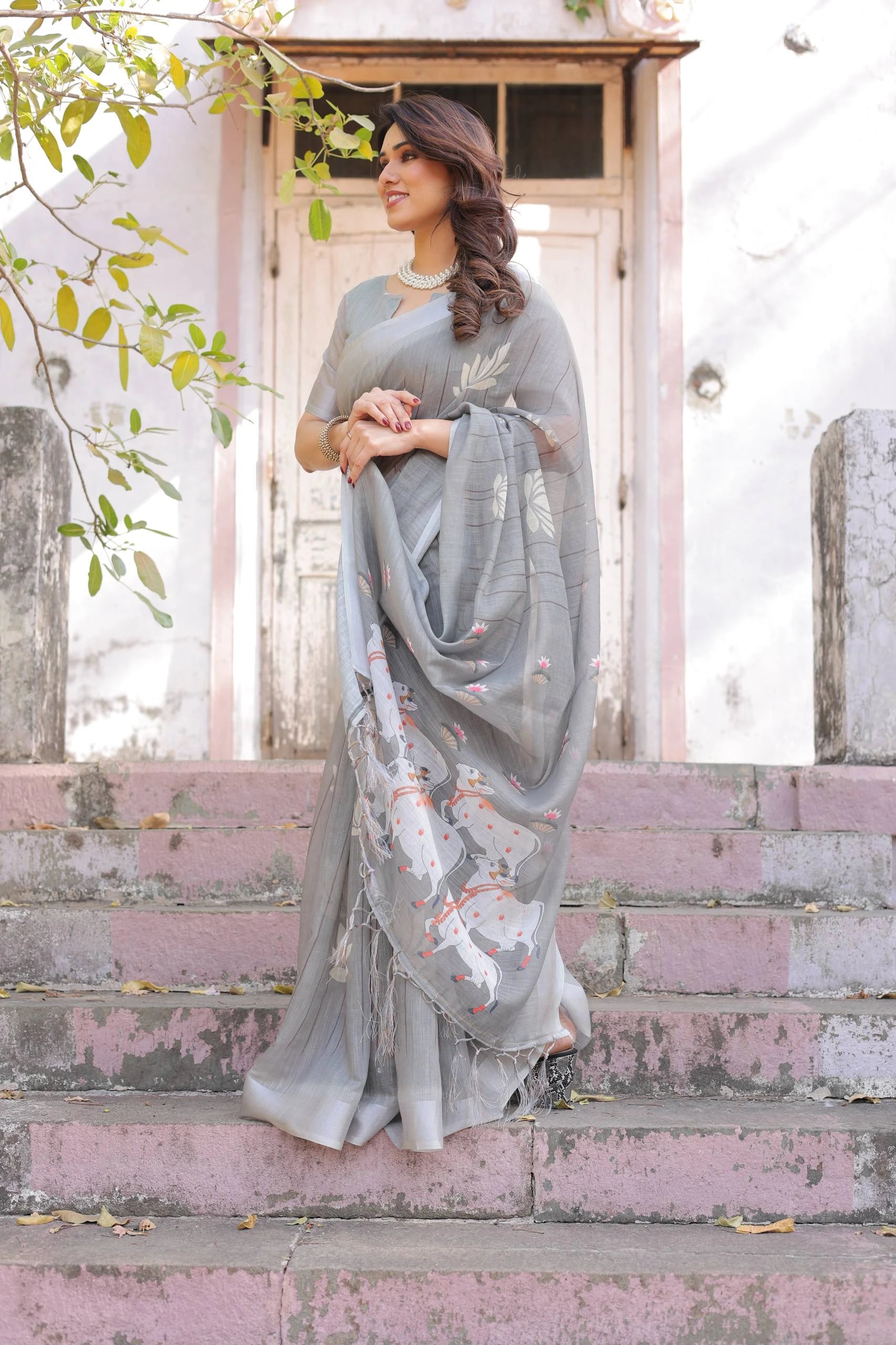 Gray Printed Soft Linen Cotton Saree – Kalyanja
