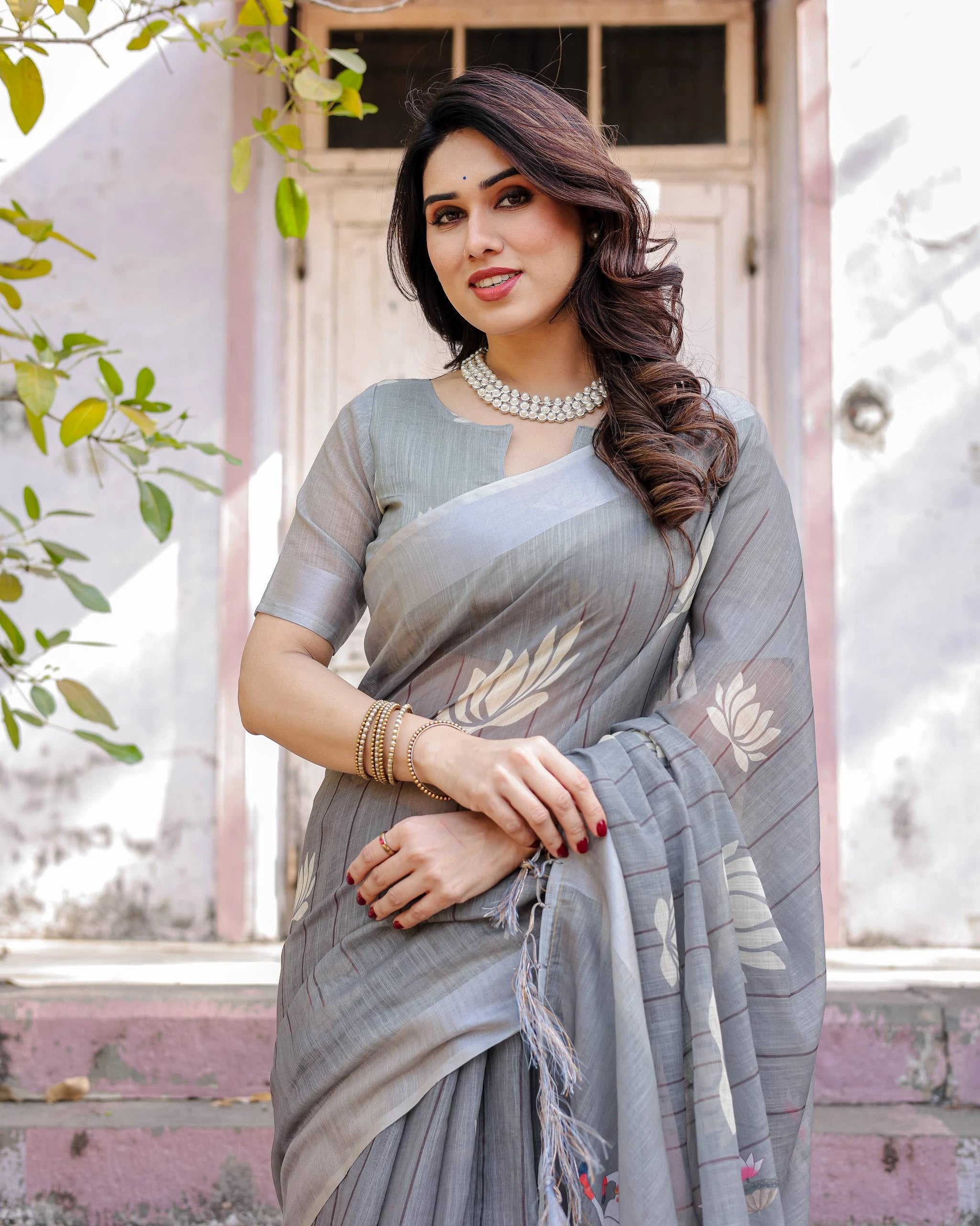 Gray Printed Soft Linen Cotton Saree – Kalyanja
