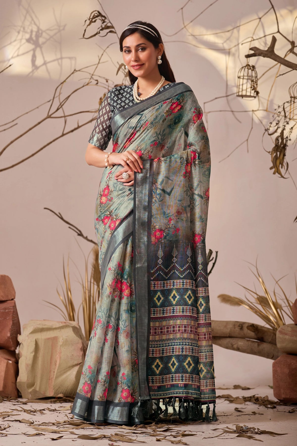 Shop Gray Digital Floral Linen Cotton Saree | Kalyanja
