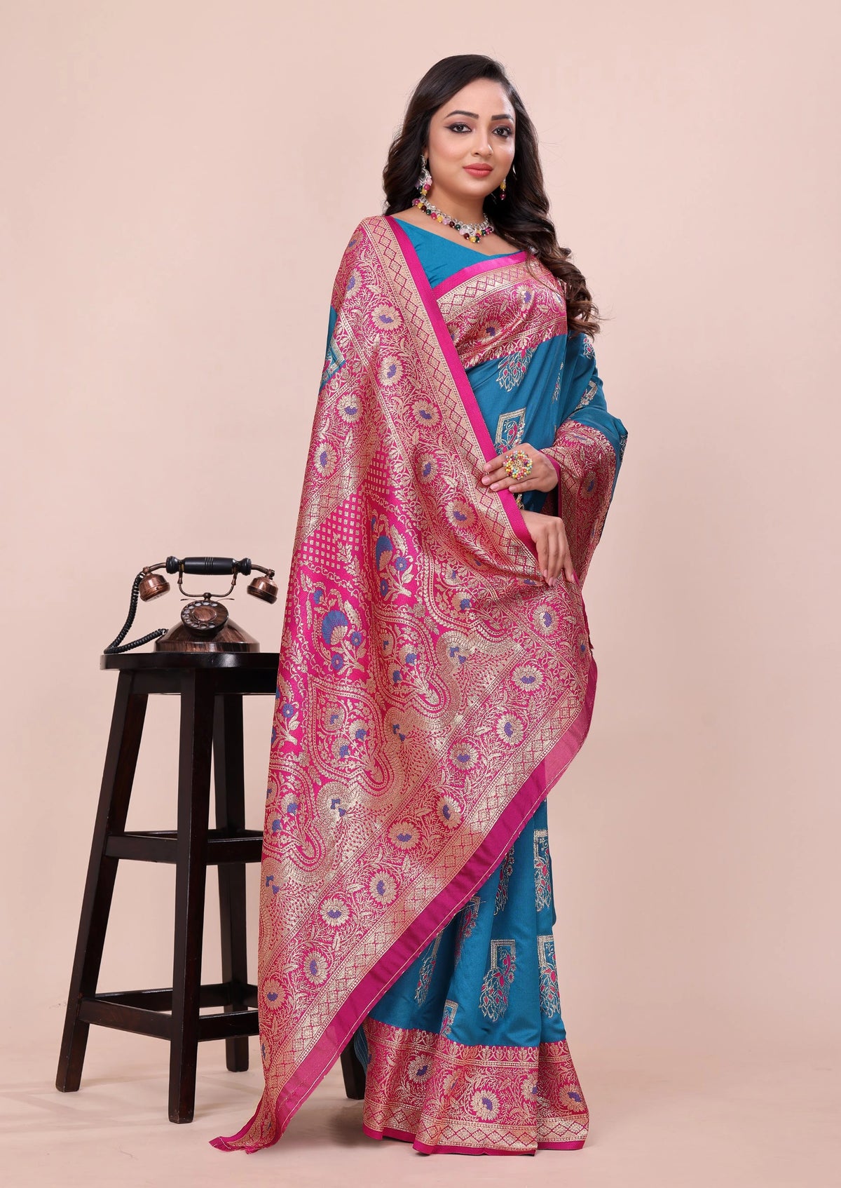 blue weaving zari saree