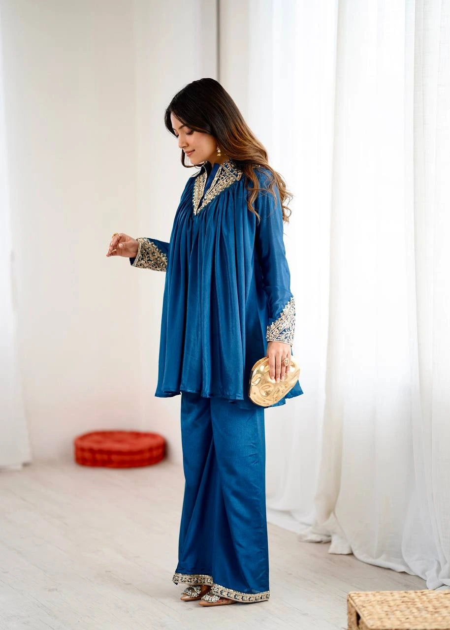 Riddhi Embroidery Sequence Suit Set. – Kalyanja
