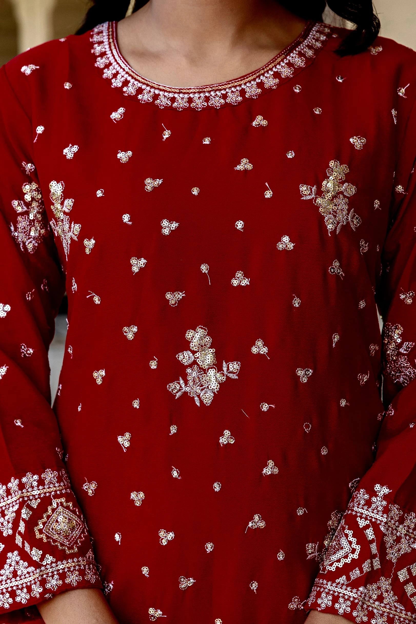 Safiya Chinon Silk Suit