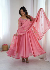 Pink Sequins Embroidered Suit model three quarter view V-neck KU268