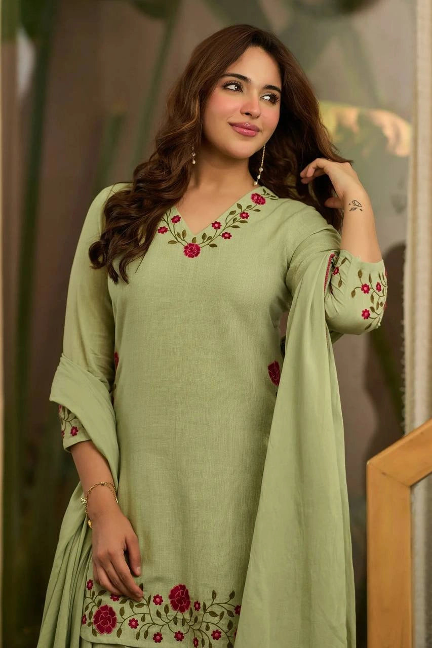 Pista Green Embroidered Suit upper body close-up V-neck floral embroidery – Kalyanja KU281