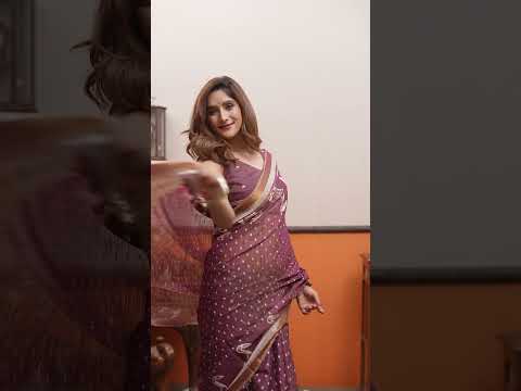 Olive Green Jacquard Weaving Saree – Zari Border, North Indian Style
