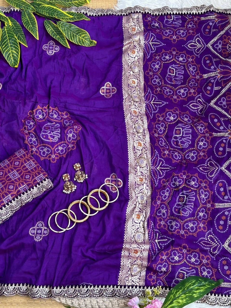 Purple viscose georgette saree with elephant bandhani motifs and lace border – Kalyanja KS408