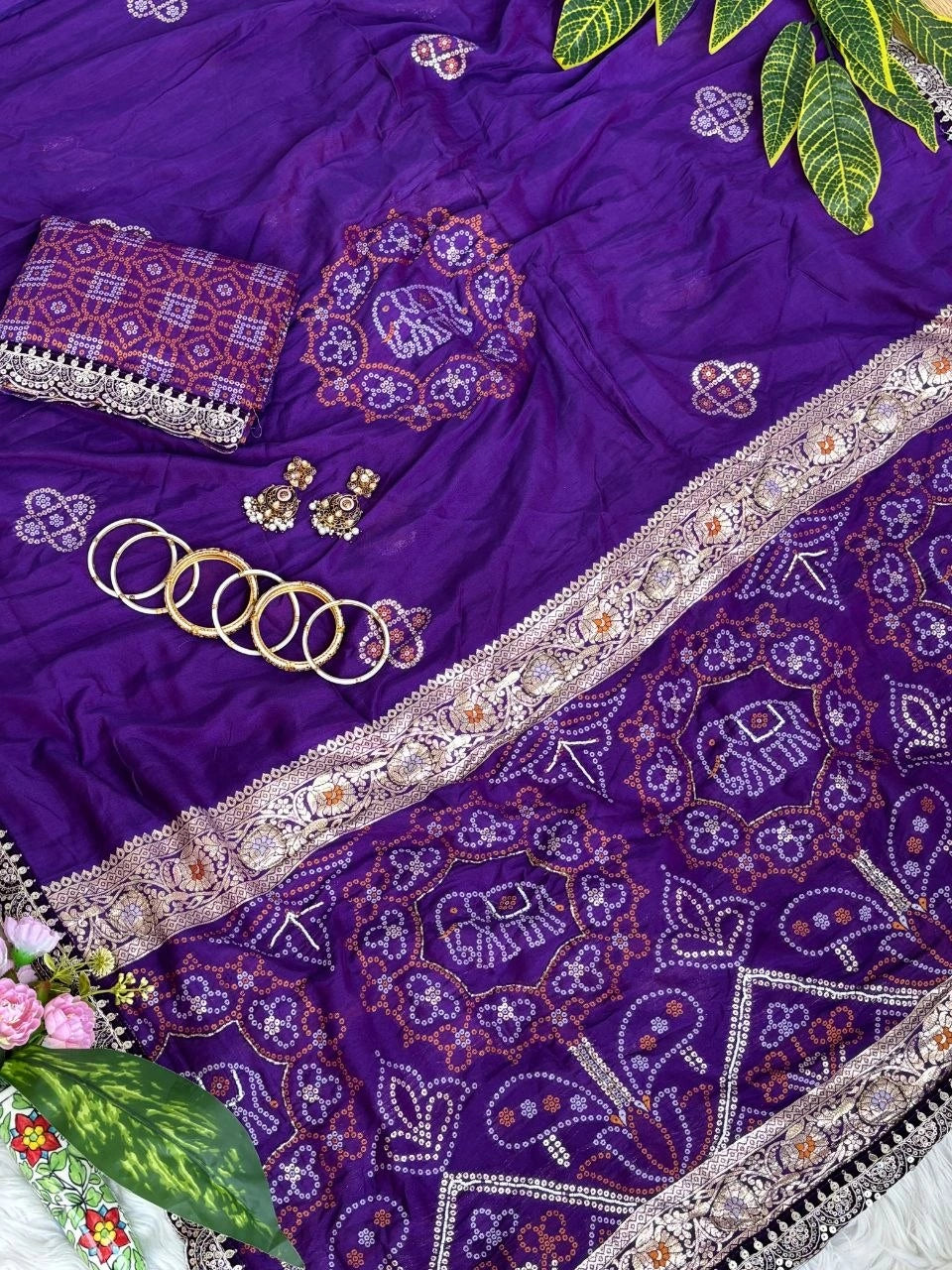 Purple saree elephant bandhani medallion print detail – Kalyanja KS408