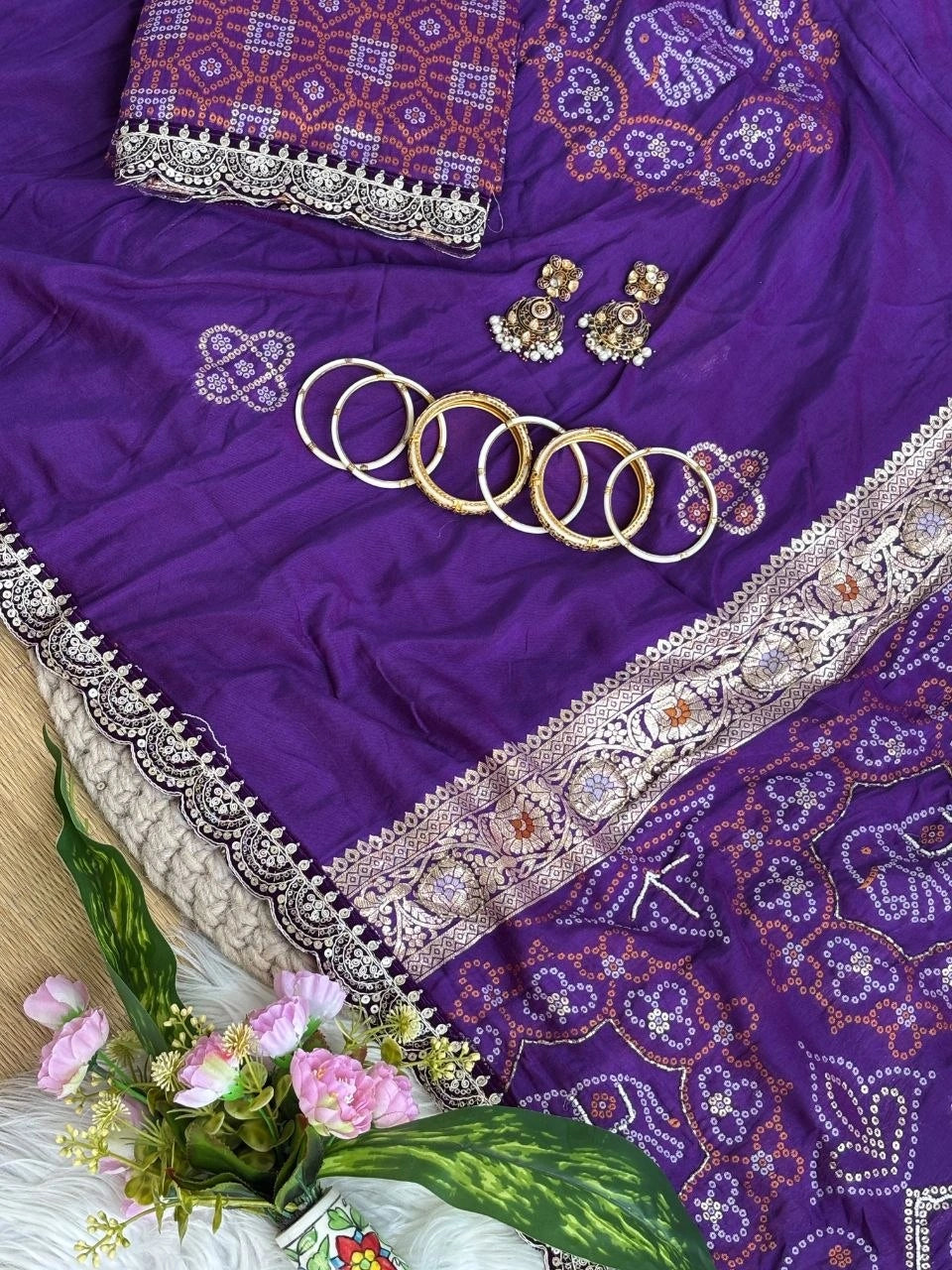 Purple saree lace border and blouse piece detail – Kalyanja KS408