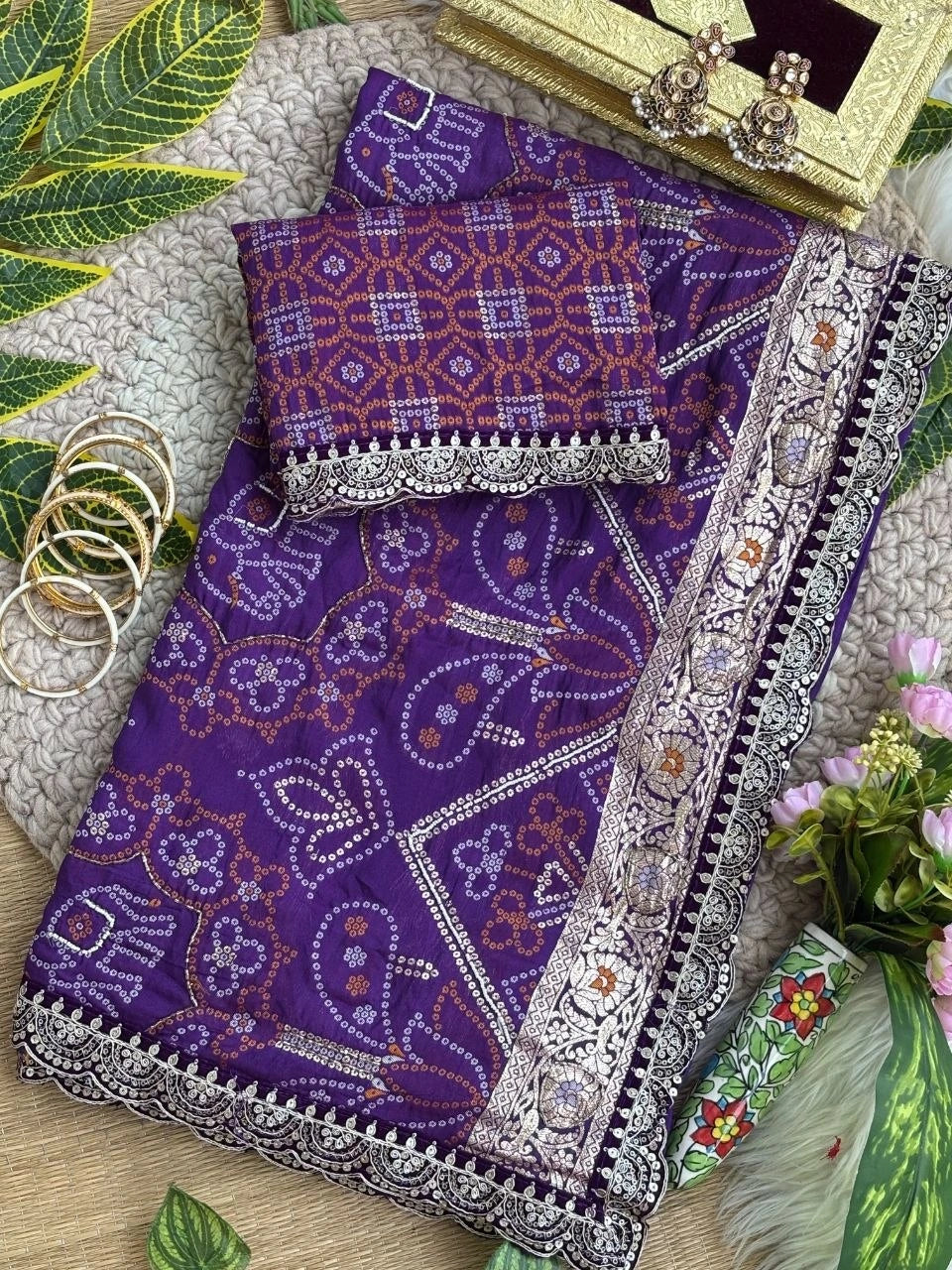 Purple bandhani saree folded with printed blouse piece – Kalyanja KS408