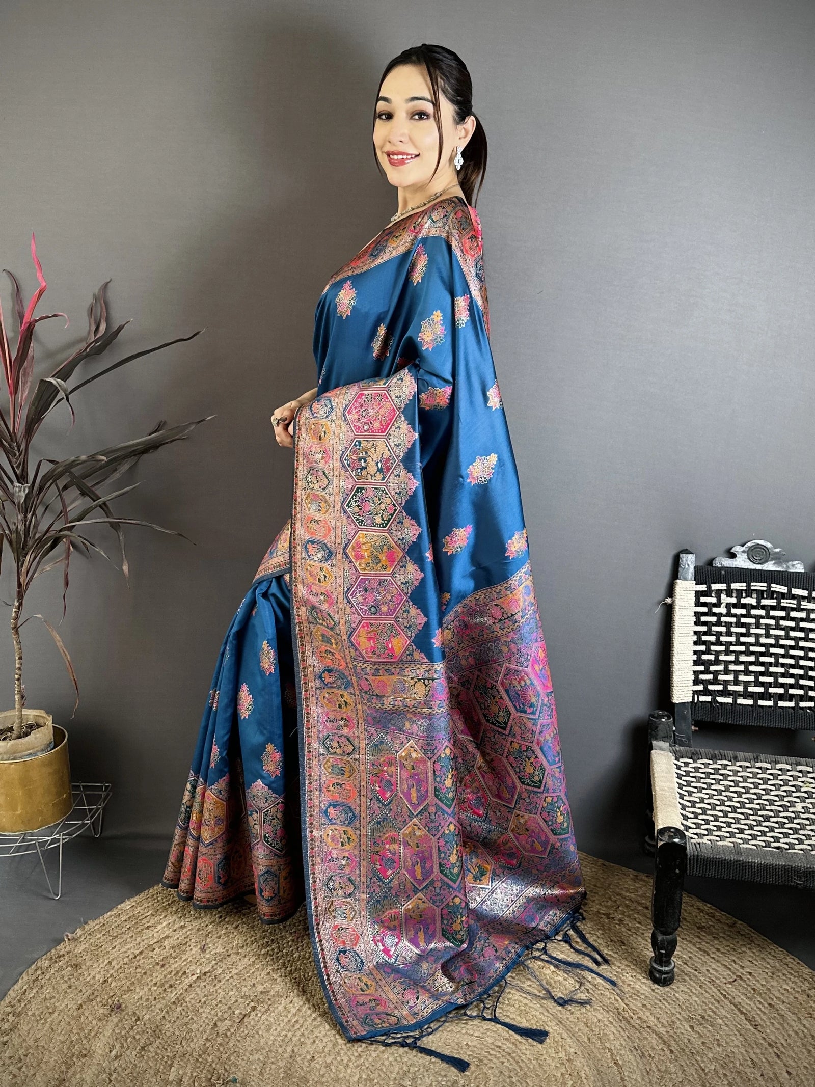 Rama Blue Zari Weaving Saree side view – KS372