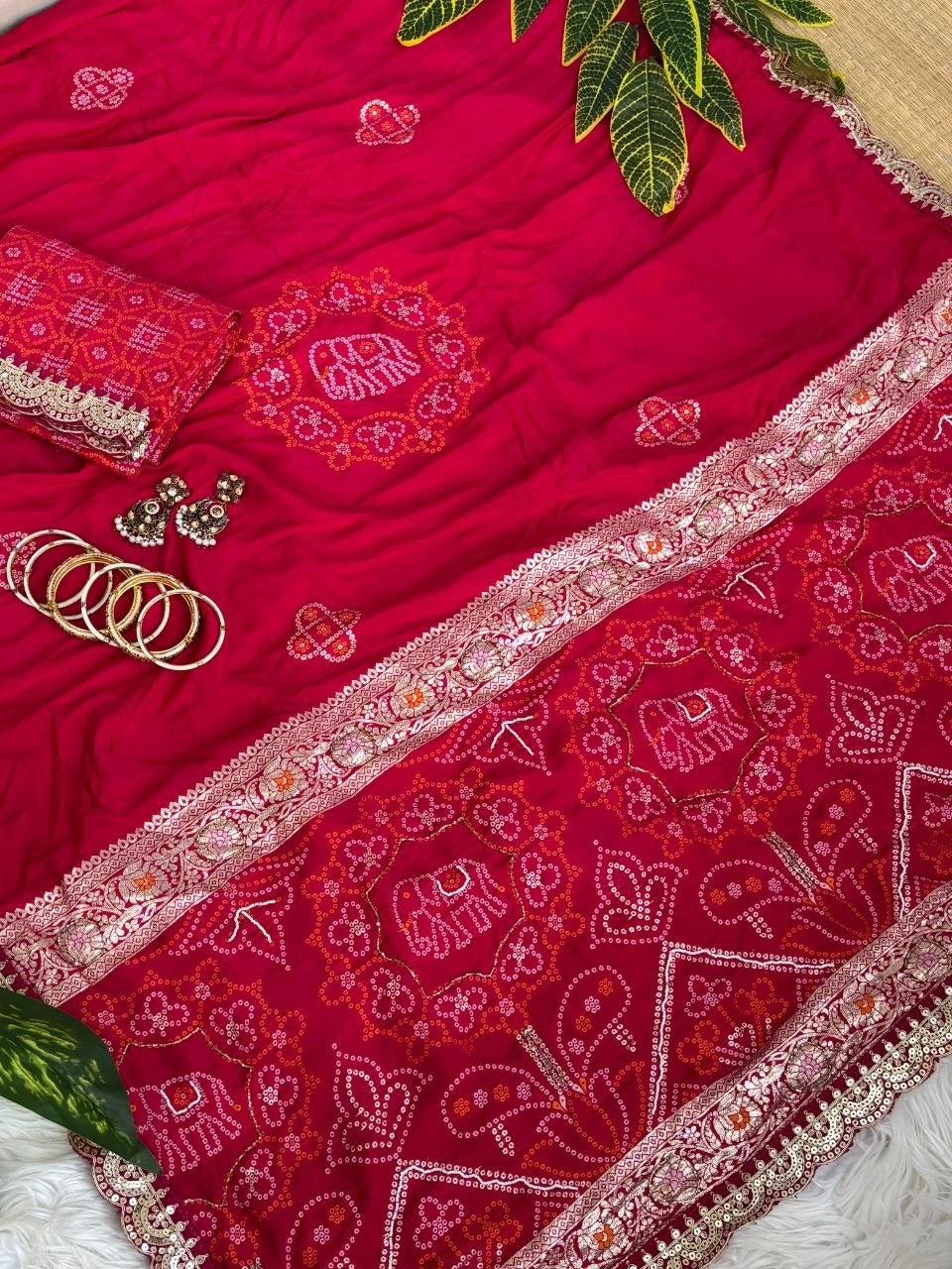 Rani saree elephant bandhani medallion print detail – Kalyanja KS408