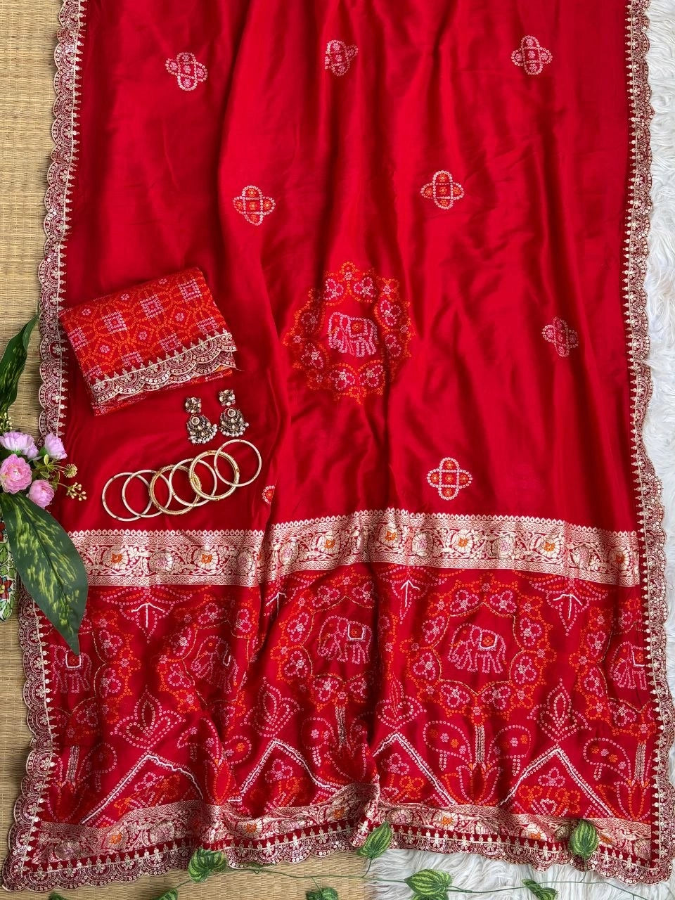 Red bandhani saree pallu and plain body with blouse piece – Kalyanja KS408