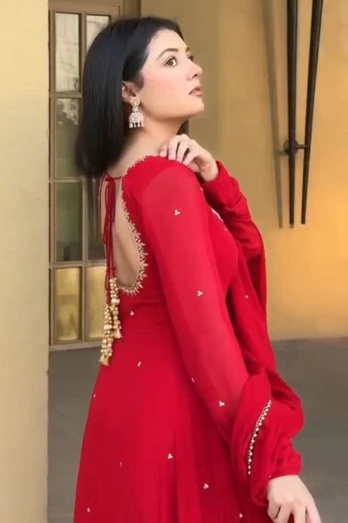 Red Suit – Back View Covered Design