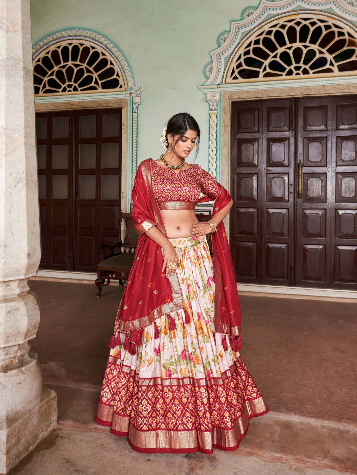 Red Floral Lehenga choli and patola border detail – KL182 Kalyanja