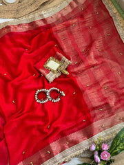 Red saree with gold lace border and blouse piece flat lay – Kalyanja KS406