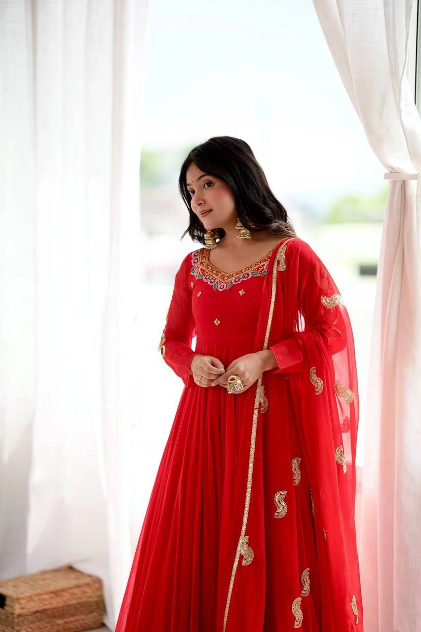 Red Sequins Suit model standing pose embroidery detail KU268
